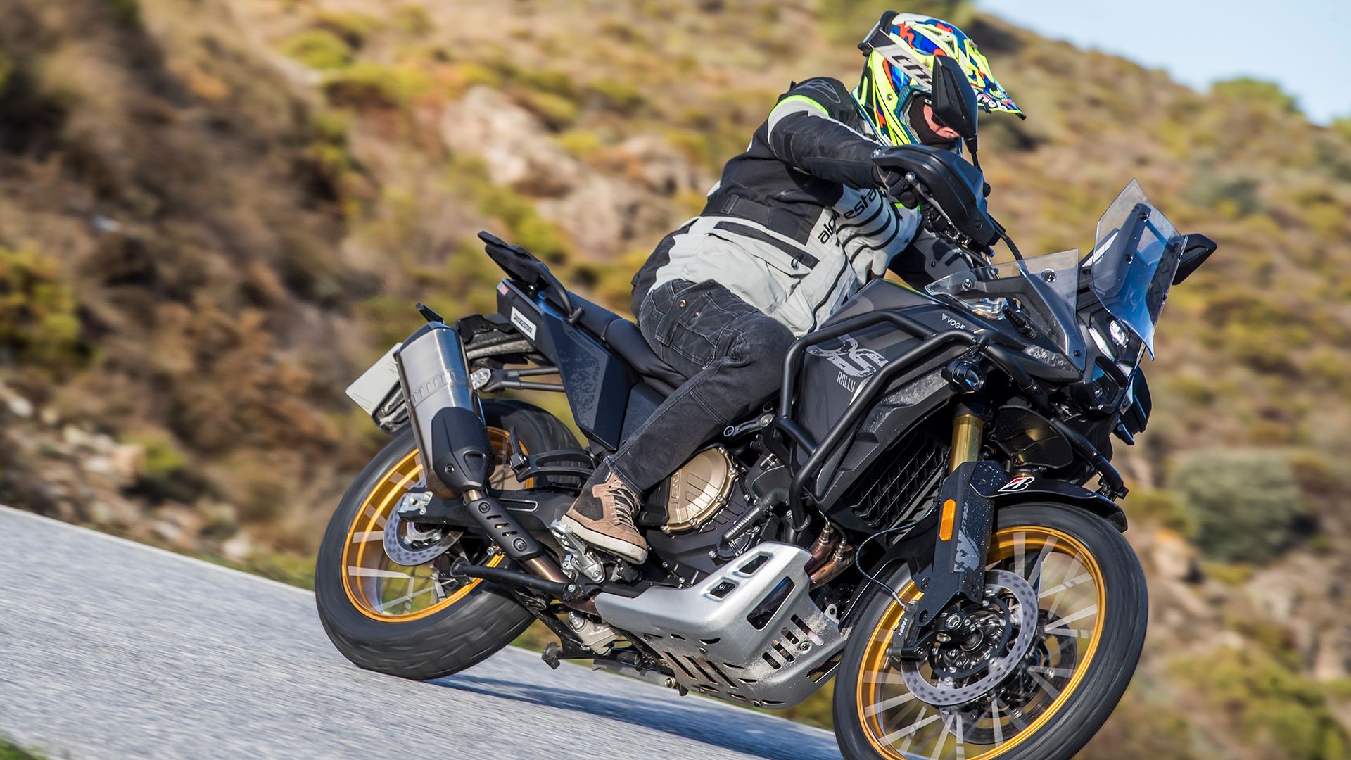 Voge DS800 Rally 2025 Accion (1)