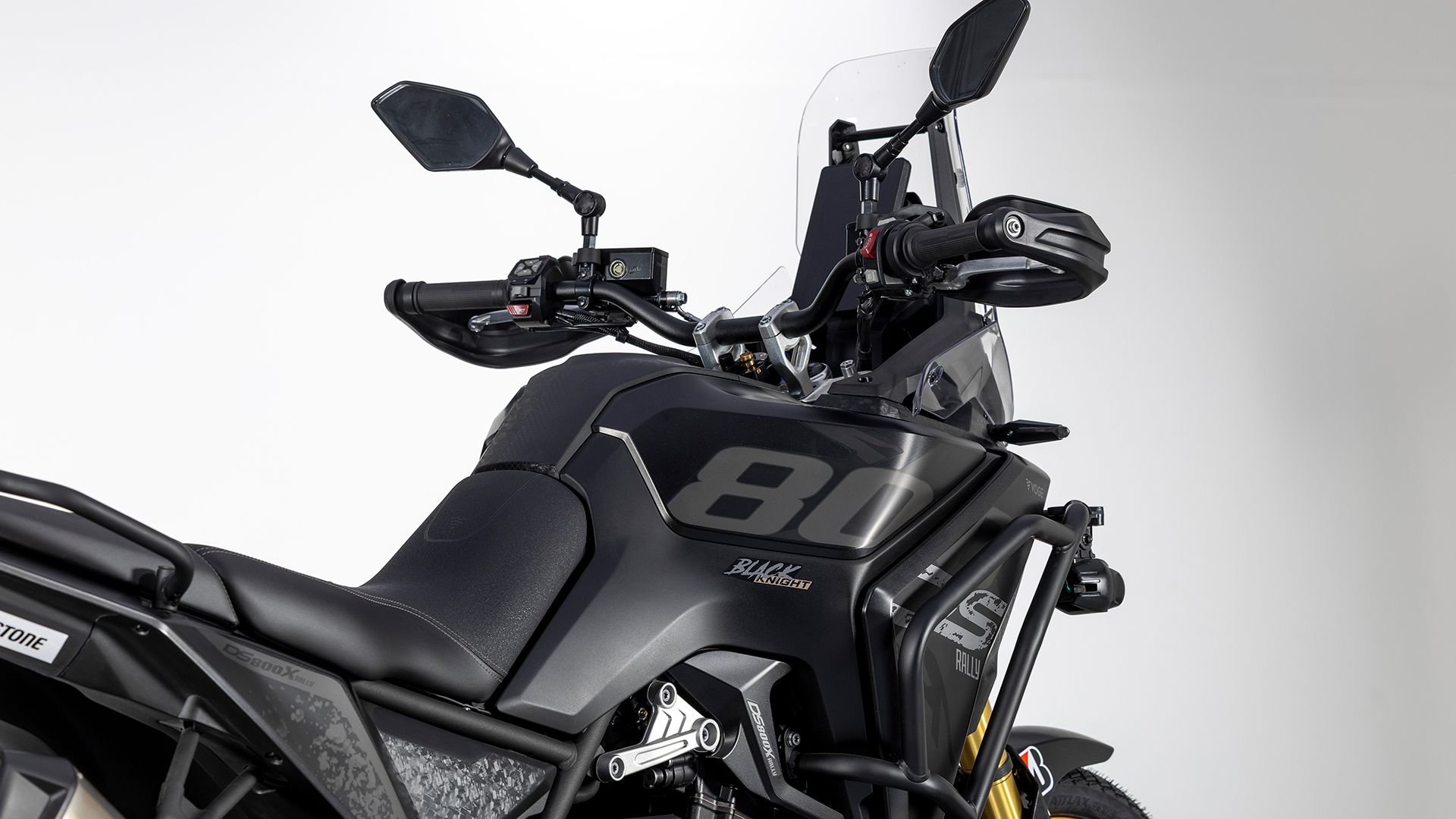 VOGE DS 800 RALLY Detall 008