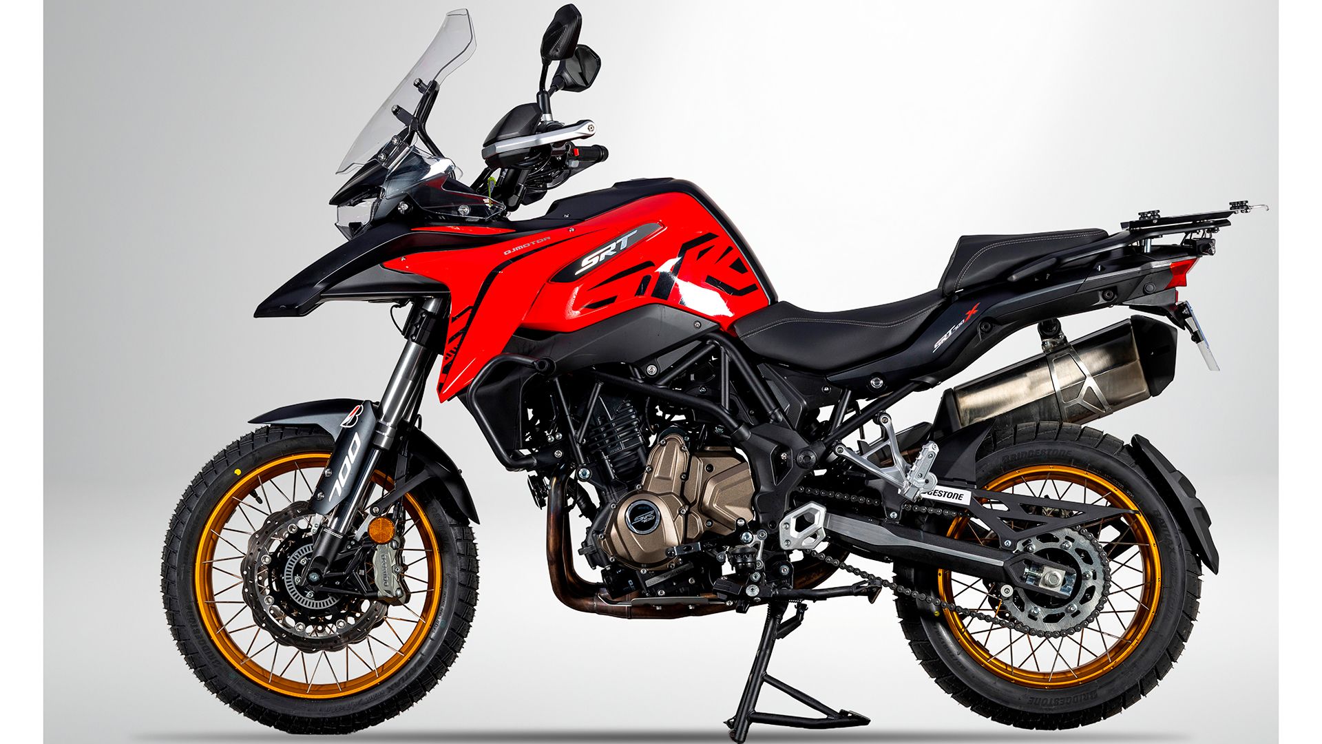 QJMOTOR SRT 700 SX  Detall 003