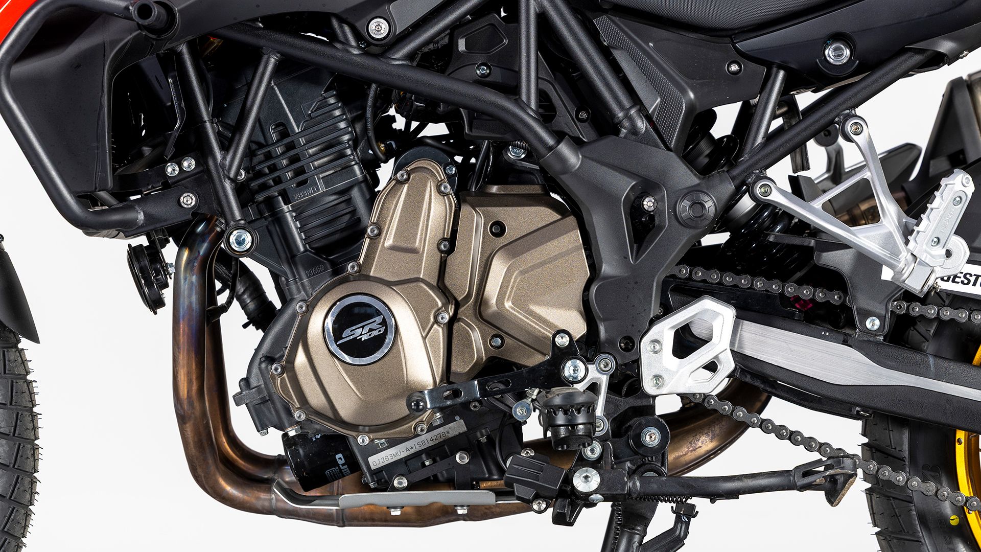 QJMOTOR SRT 700 SX  Detall 016