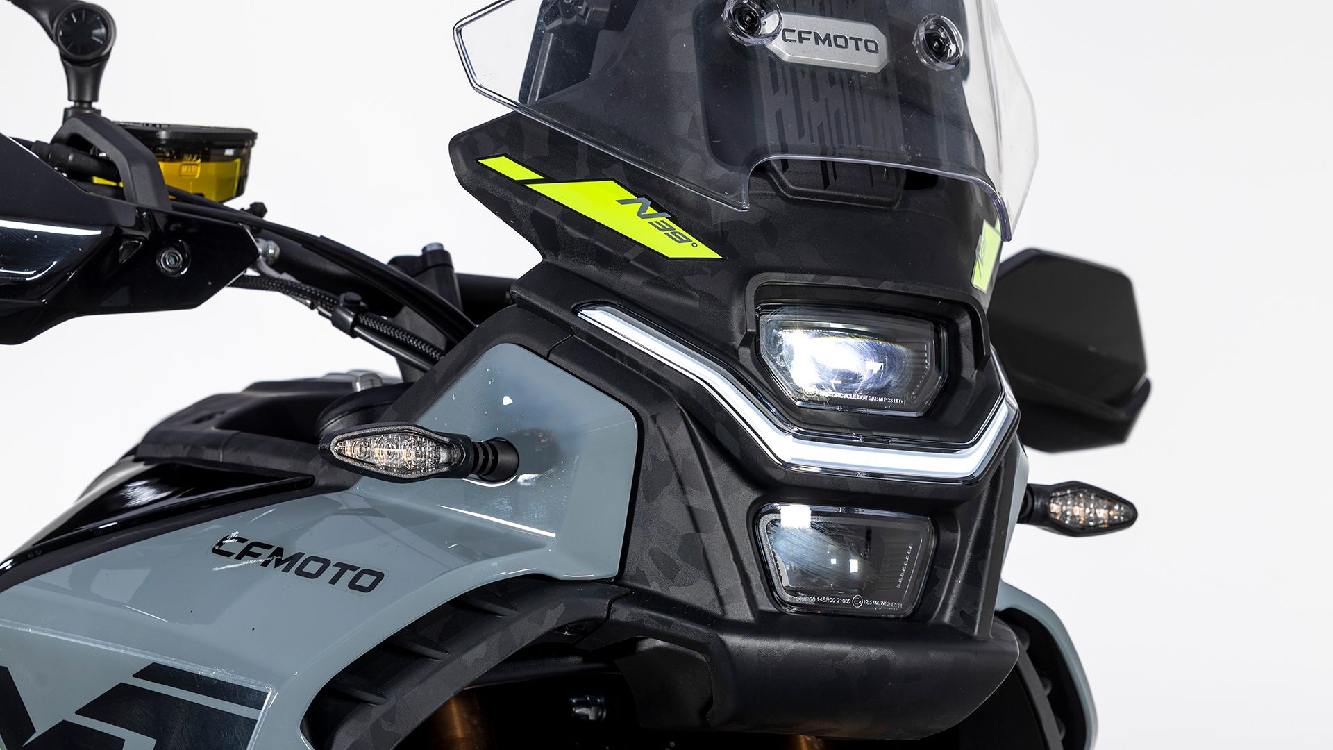 CF Moto 450MT 2025 Detalle