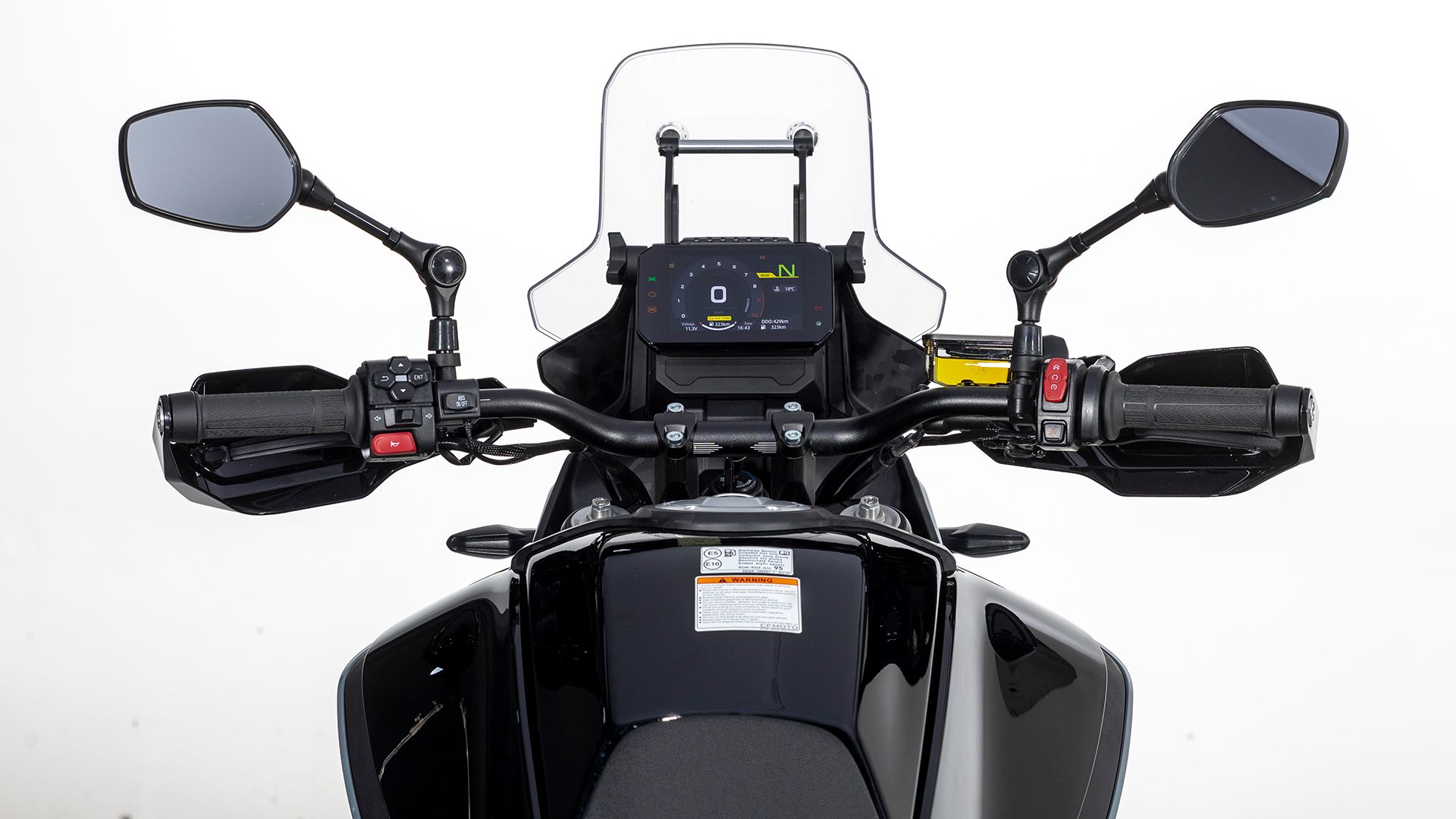 CF Moto 450MT 2025 Detalle