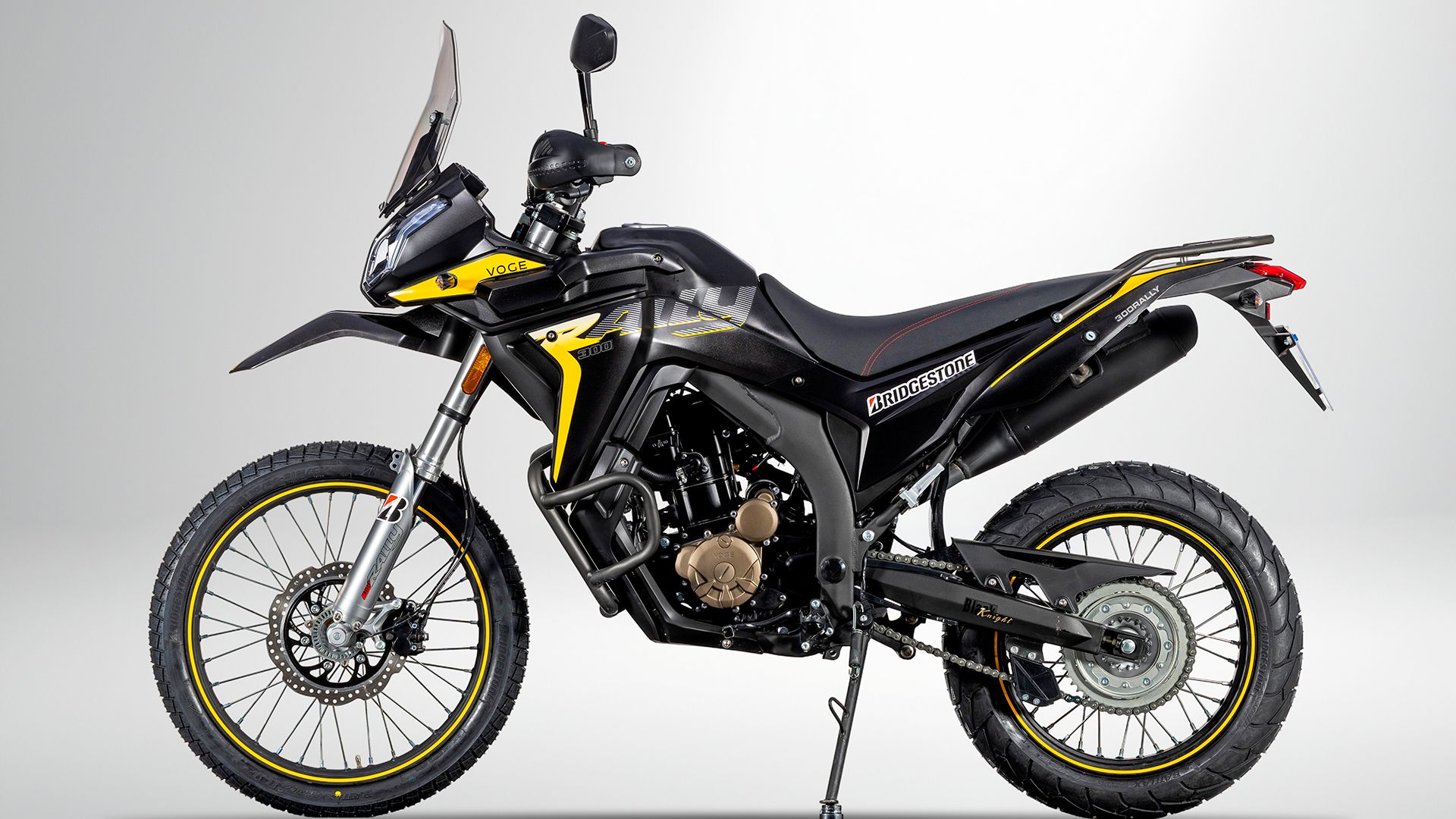 Voge 300 Rally 2025 Estudio