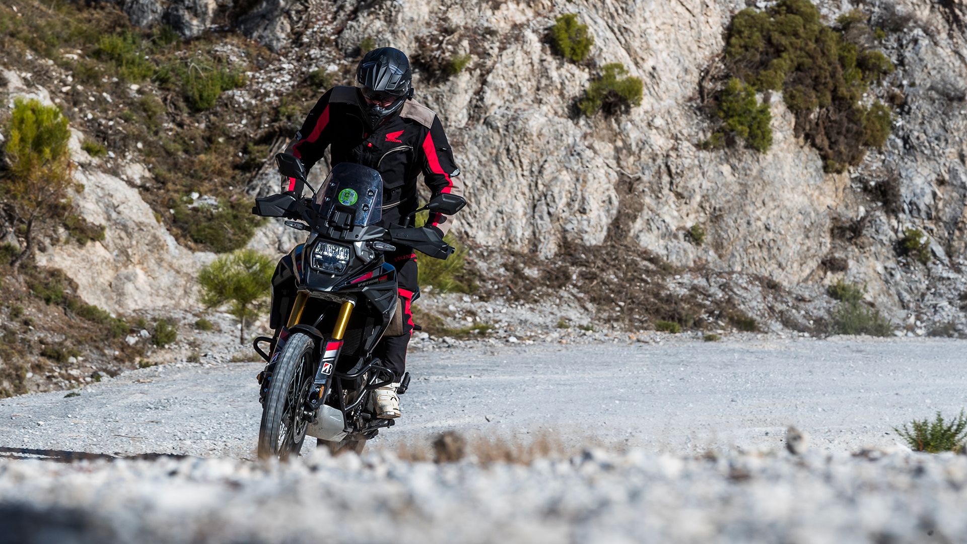 Suzuki V Strom 1050DE 2025 Accion (3)