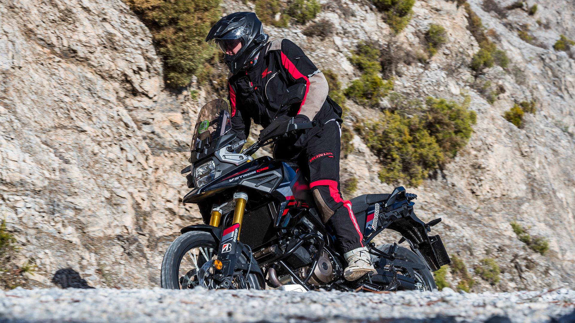 Suzuki V Strom 1050DE 2025 Accion (4)