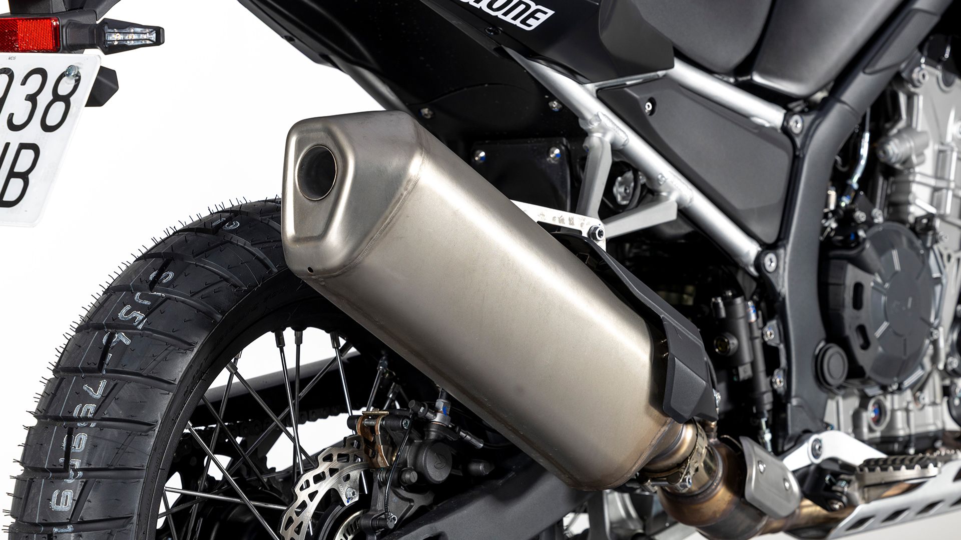 KOVE 800 RALLY Detall 006