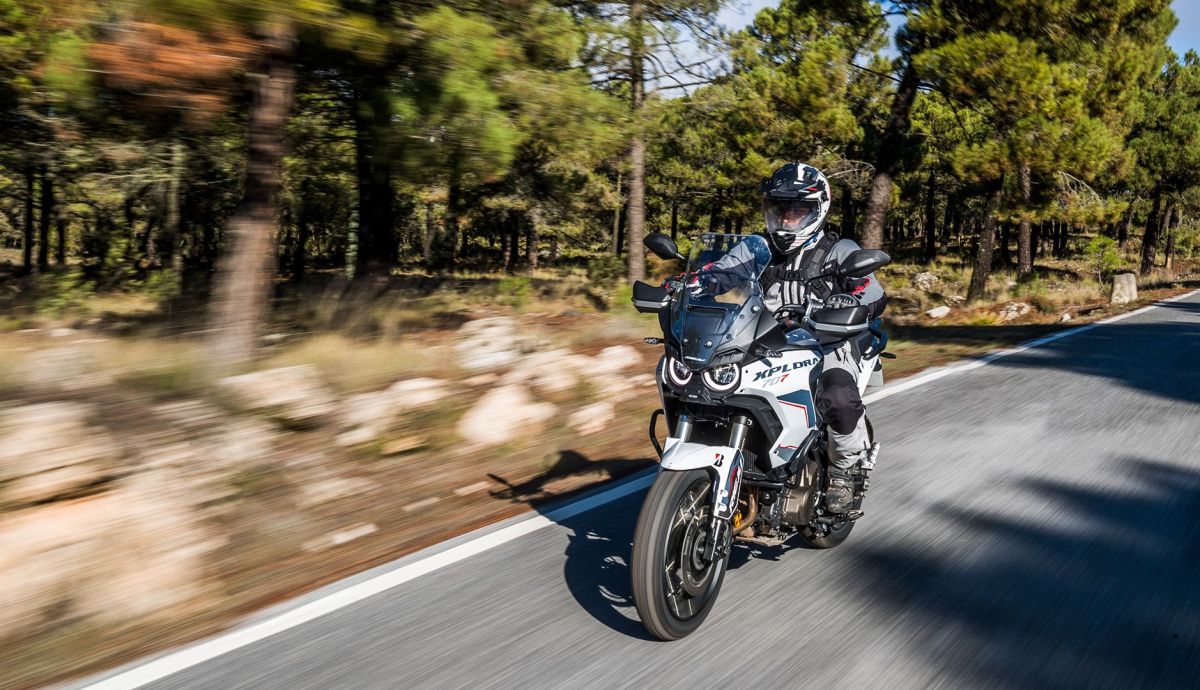 Rieju Xplora 707 2025 Accion (5)