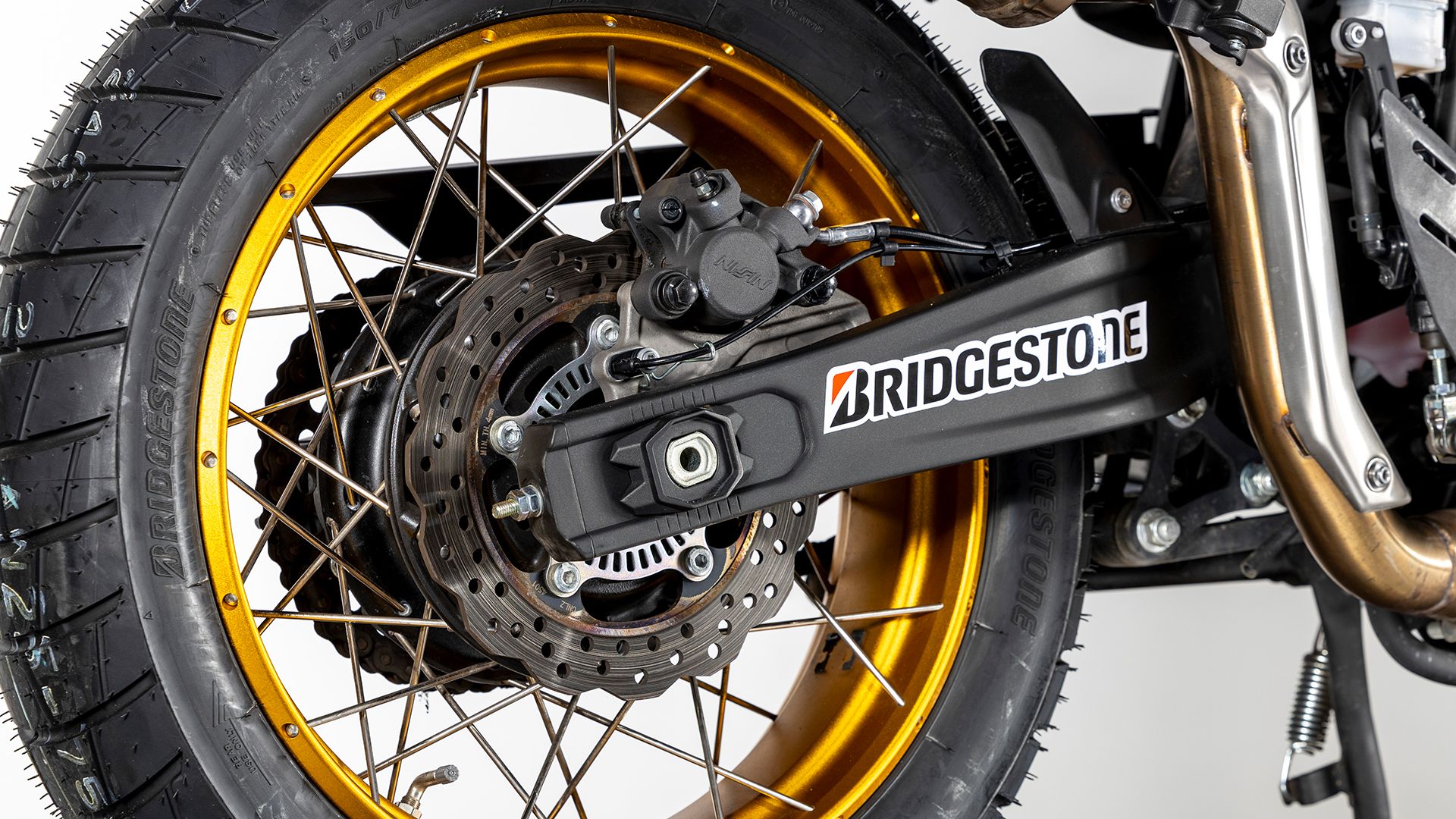 VOGE 625 DSX Detall 005