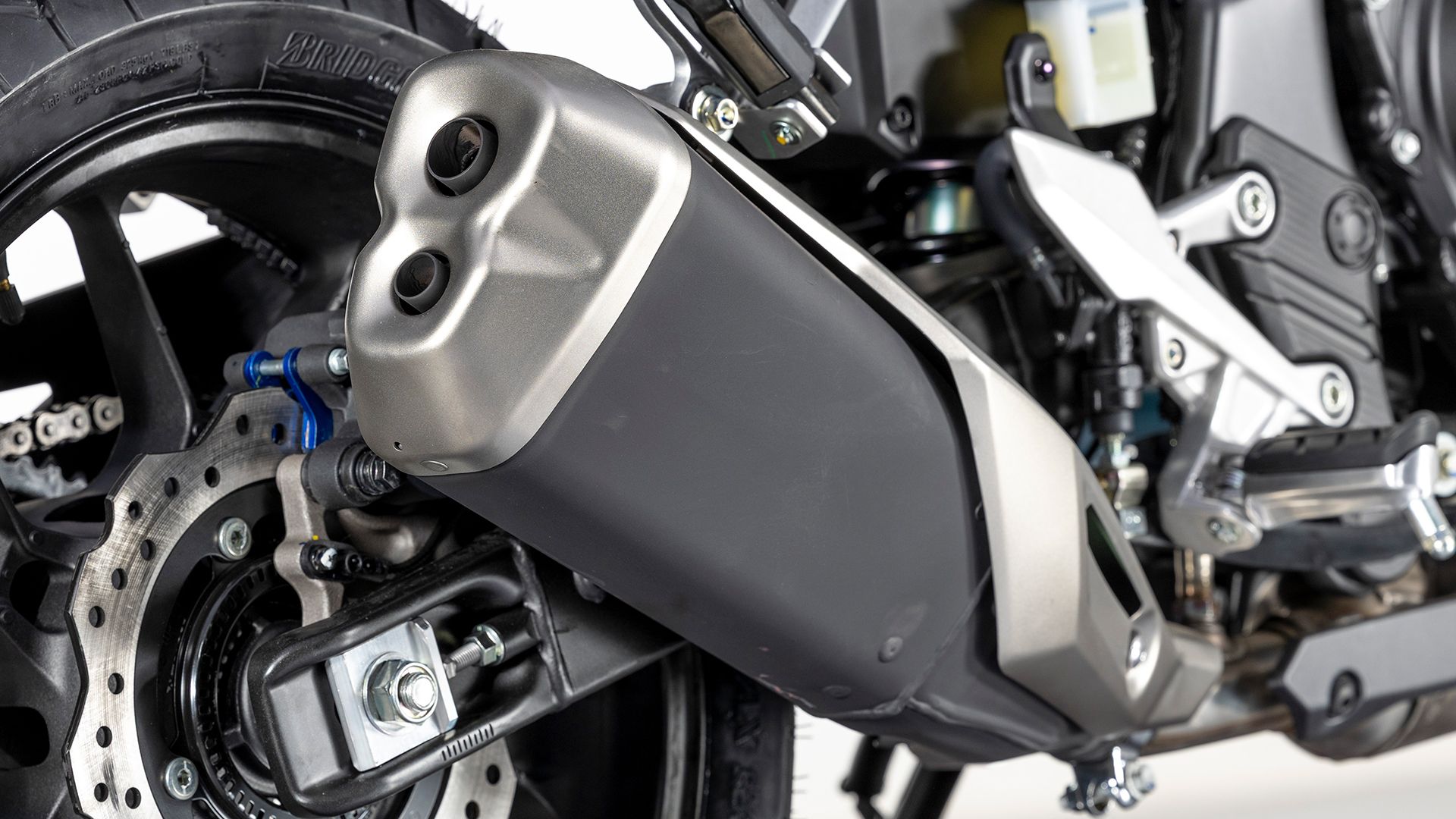 Honda NX500 2025 Detalle