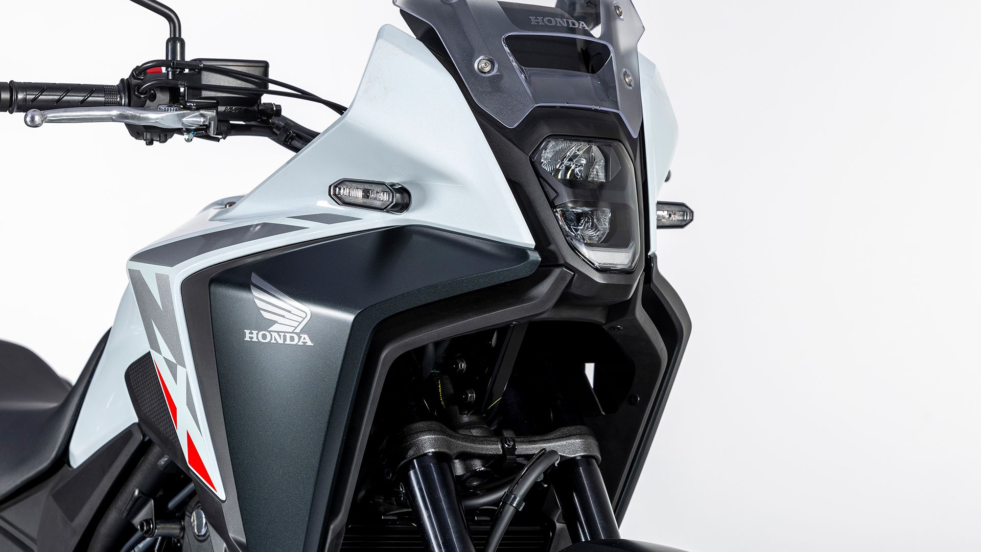 Honda NX500 2025 Detalle