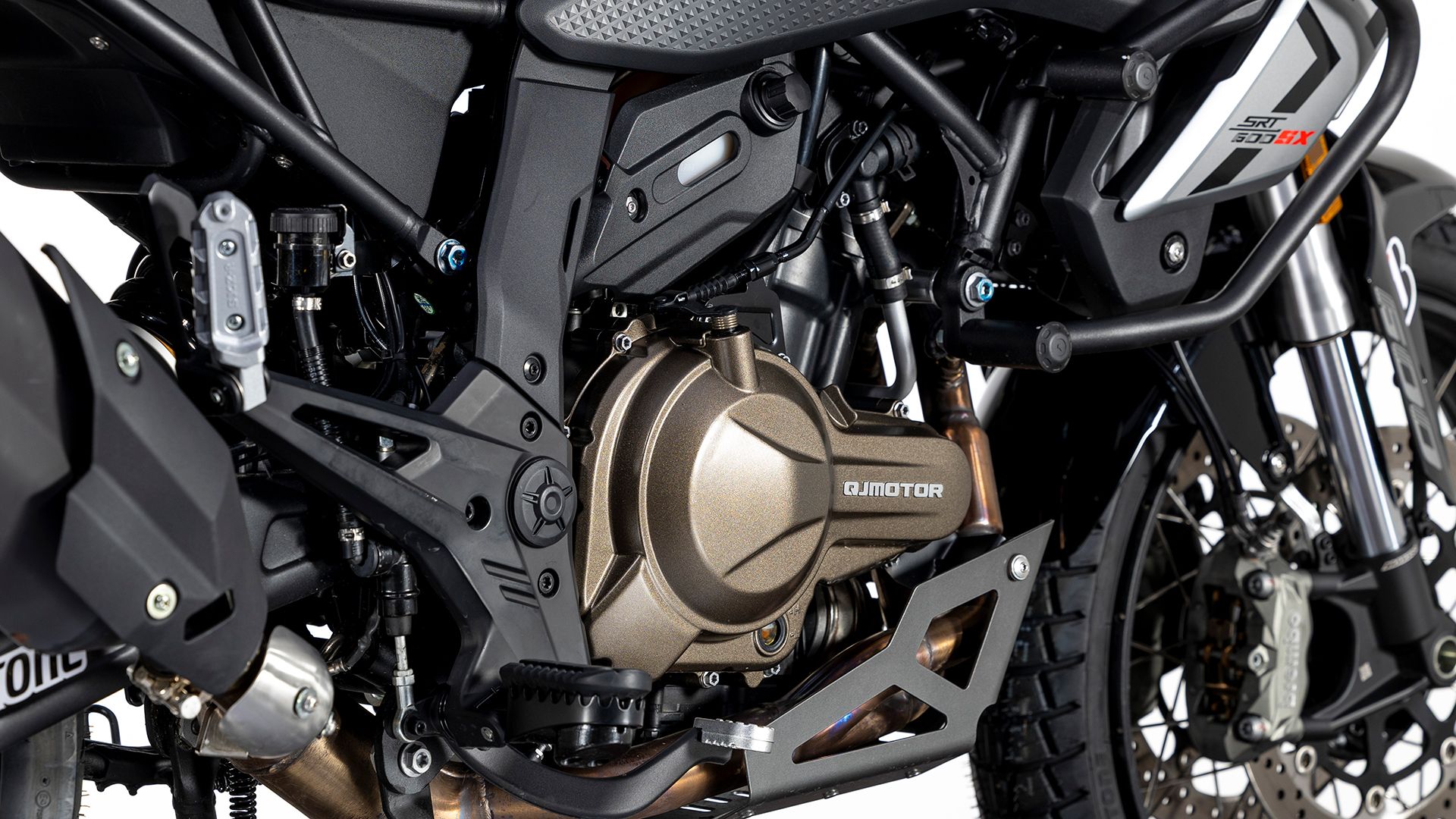 QJMOTOR SRT 600 SX Detall 008