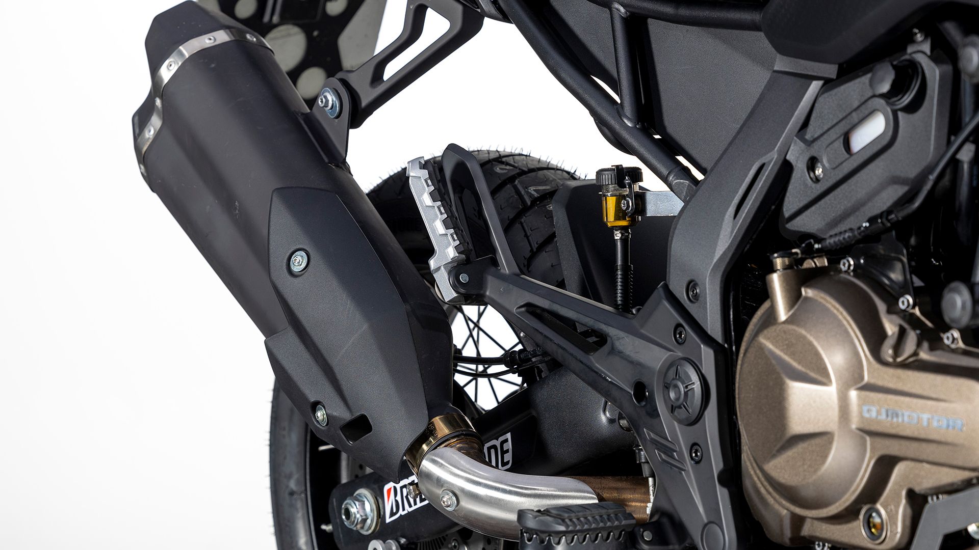 QJMOTOR SRT 600 SX Detall 015