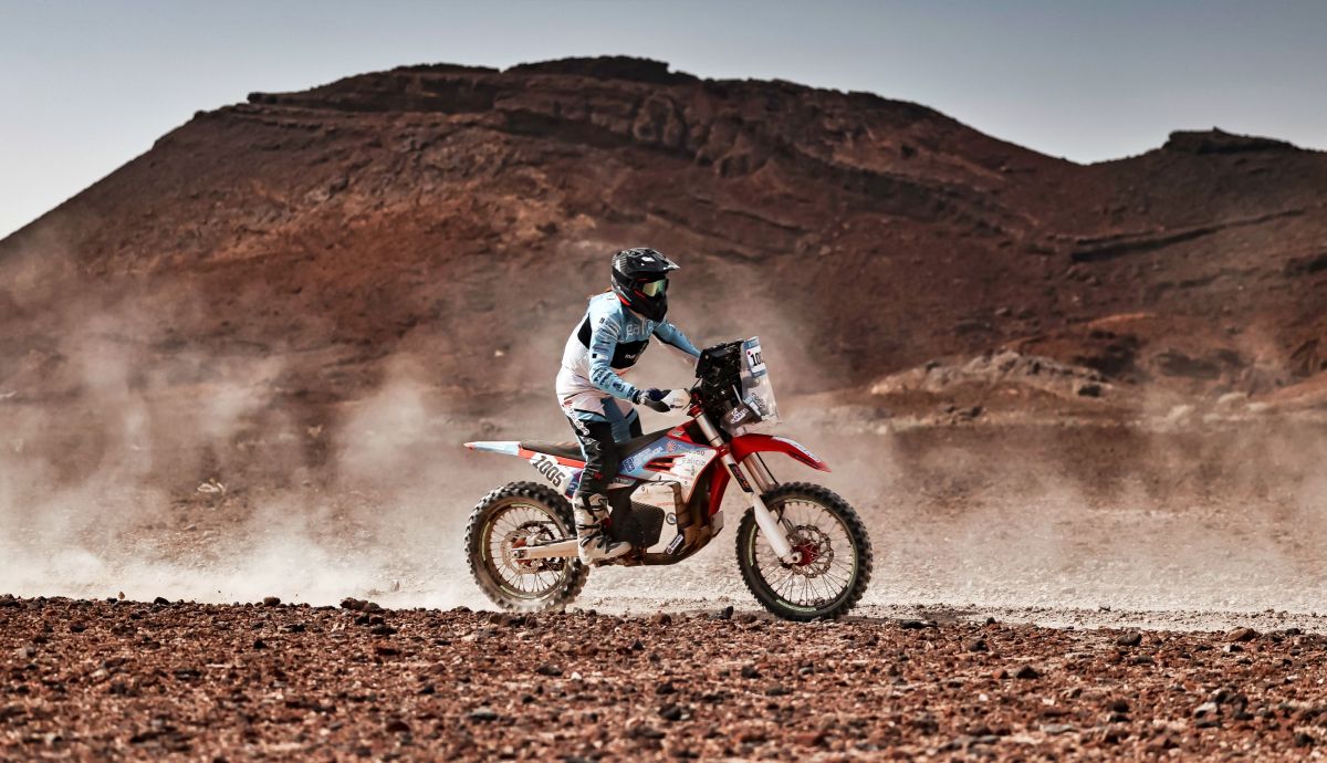Esther Merino ha sido la única mujer que ha disputado el Dakar 2026 sobre dos ruedas