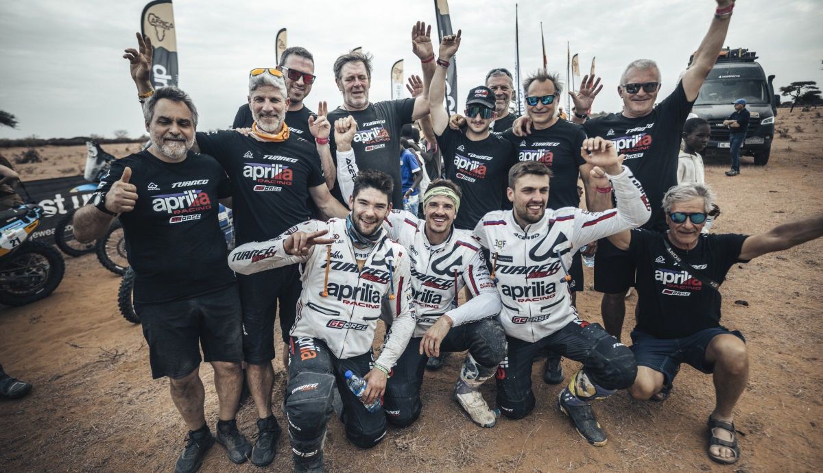 ApriliaTuaregRacing AER26 Stage12 04