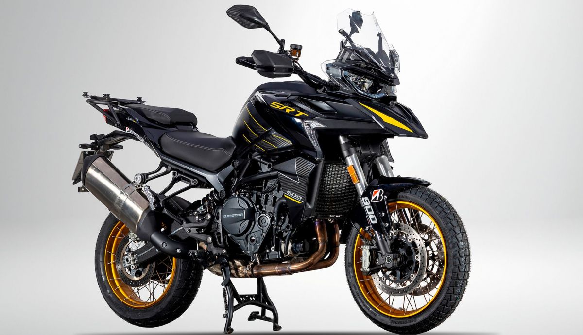 QJMOTOR SRT 900 SX Detall 002