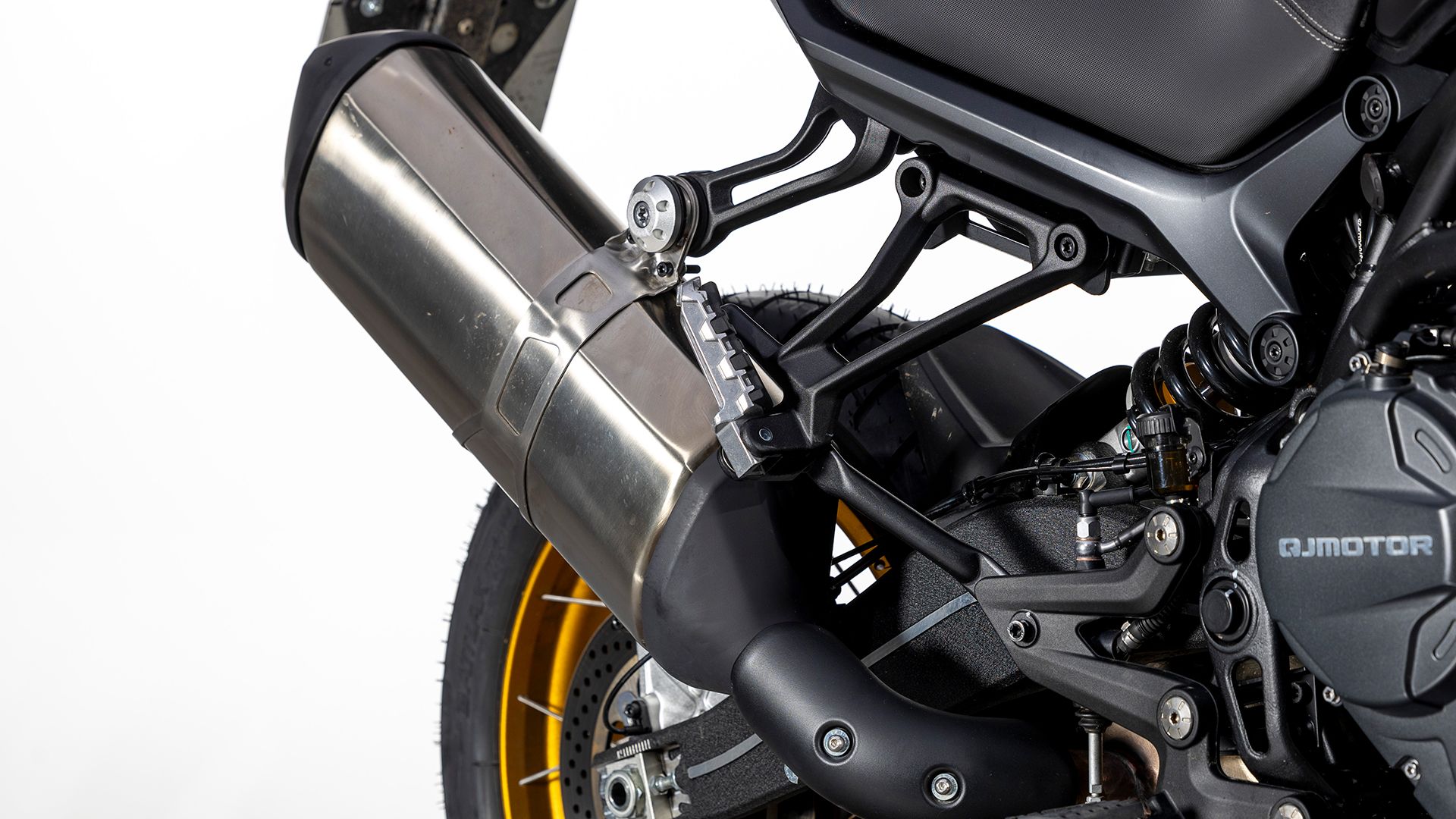 QJMOTOR SRT 900 SX Detall 015