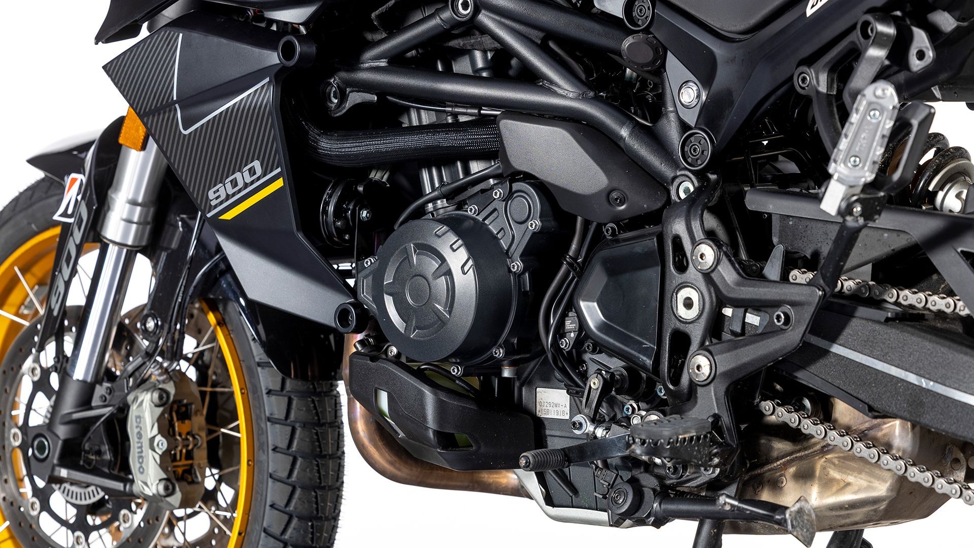 QJMOTOR SRT 900 SX Detall 020