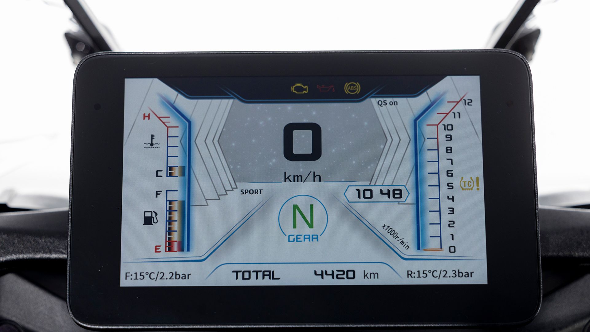 QJMOTOR SRT 900 SX Detall 026
