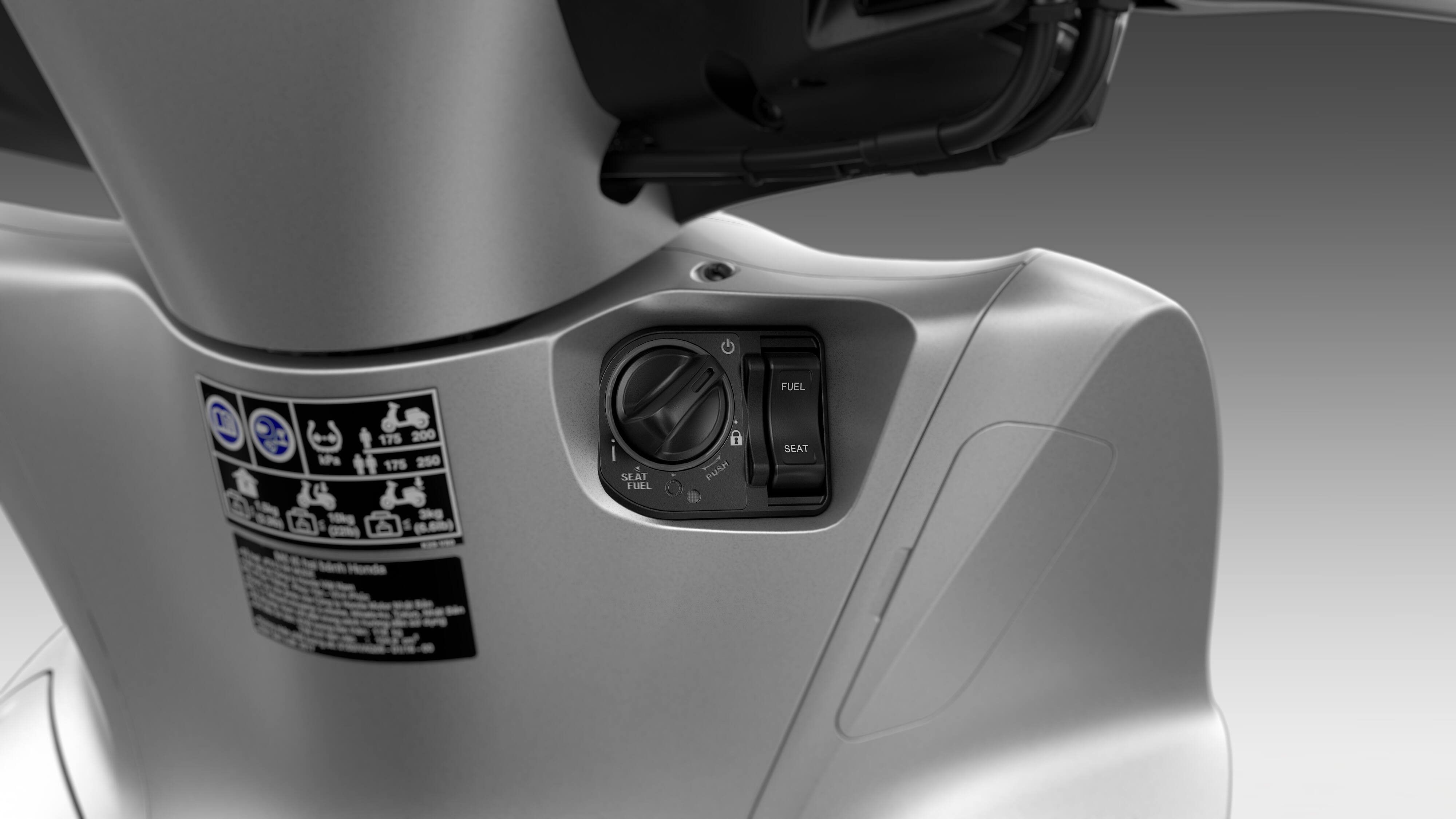 Honda SH125i detalles (10)