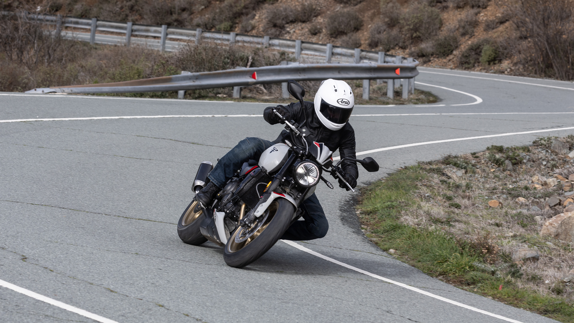 Triumph Trident 800 Launch 2026 CW 1