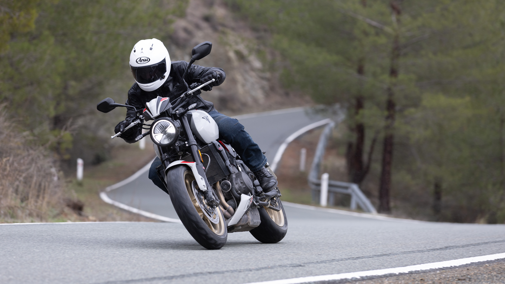Triumph Trident 800 Launch 2026 CW 37
