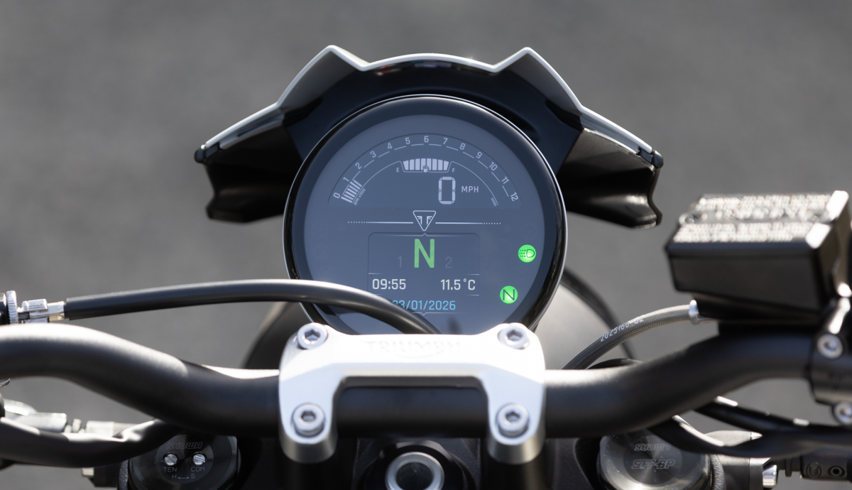 Triumph Trident 800 Details 017