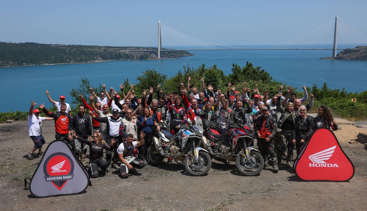 571516 Calling the adventure curious Honda Adventure Roads unveils a new