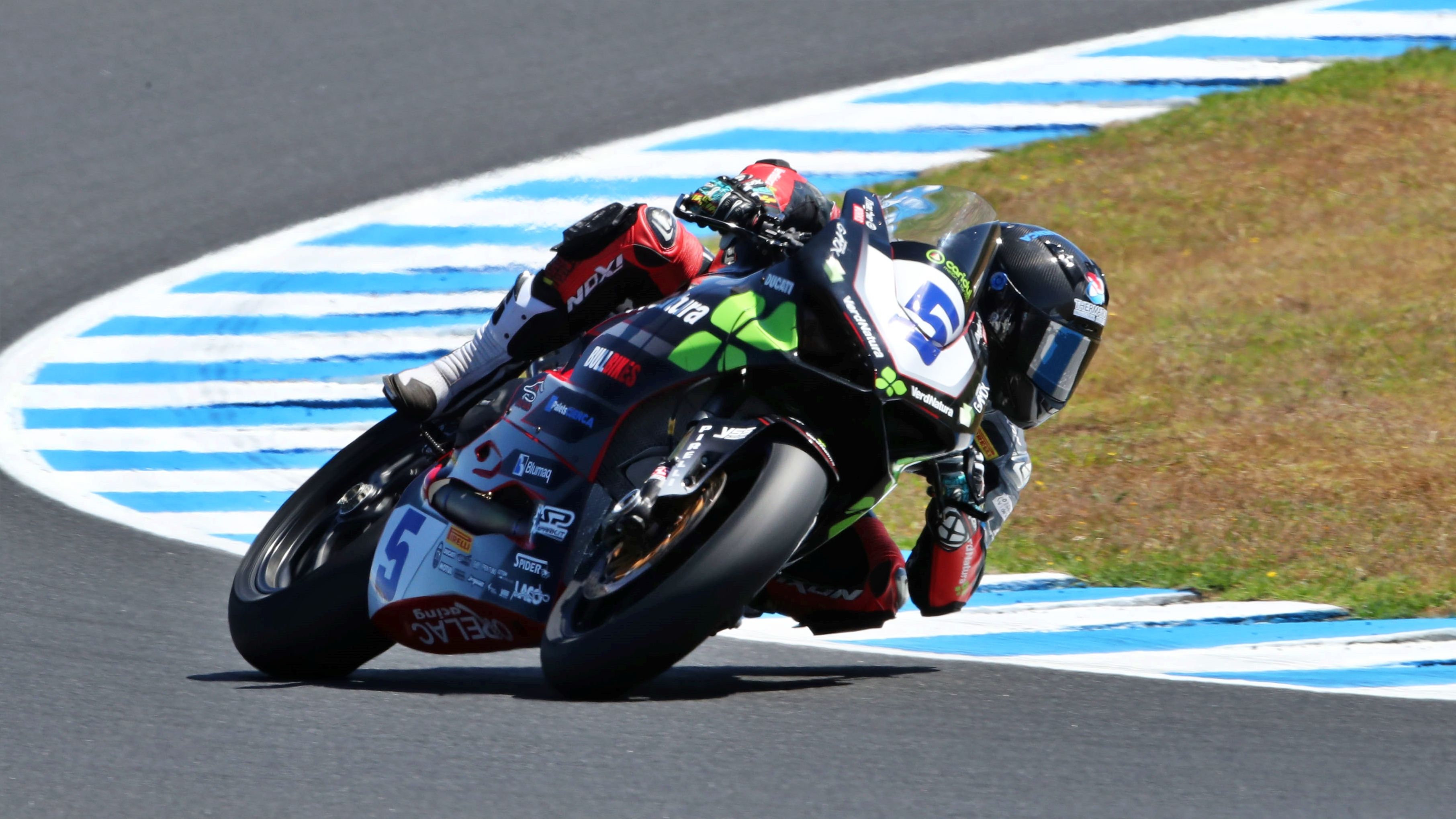 Jaume Masià ha dominado de inicio a fin en Phillip Island