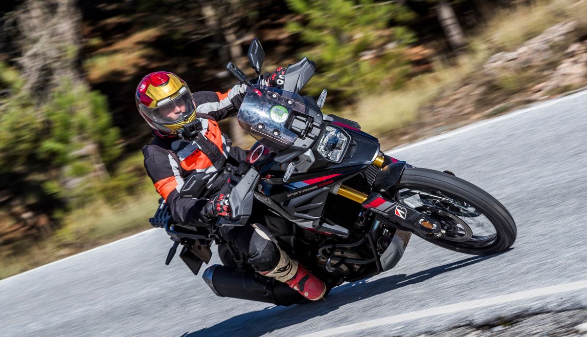 Suzuki V Strom 1050DE 2025 Accion (8)