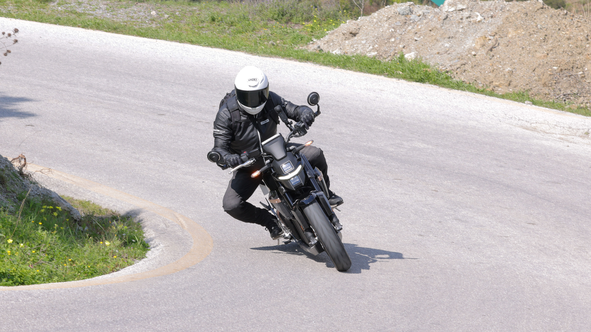 Honda WN7 2026 Accion (4)