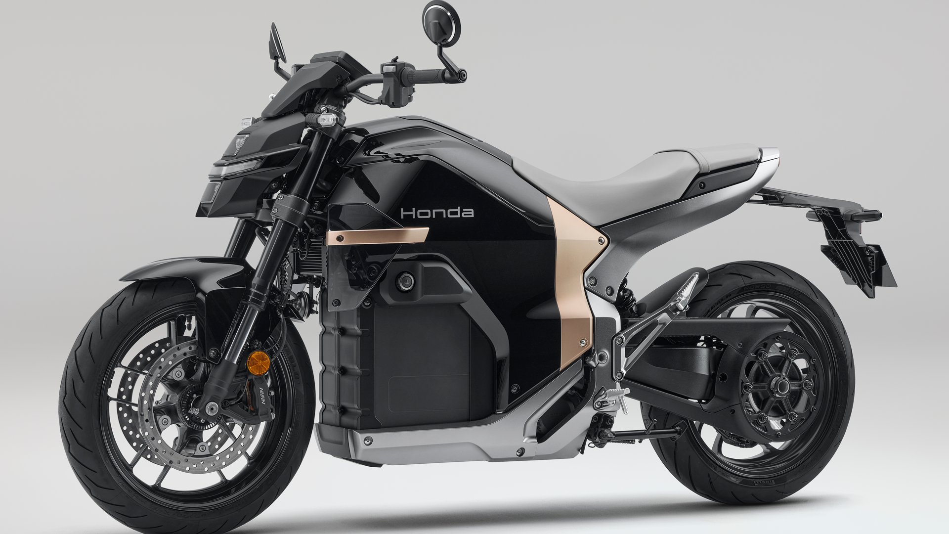 Honda WN7 2026 Estudio (7)