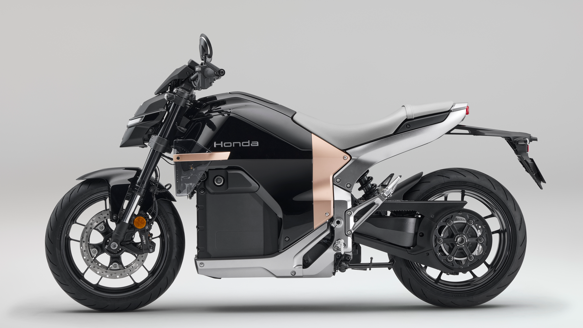 Honda WN7 2026 Estudio (8)