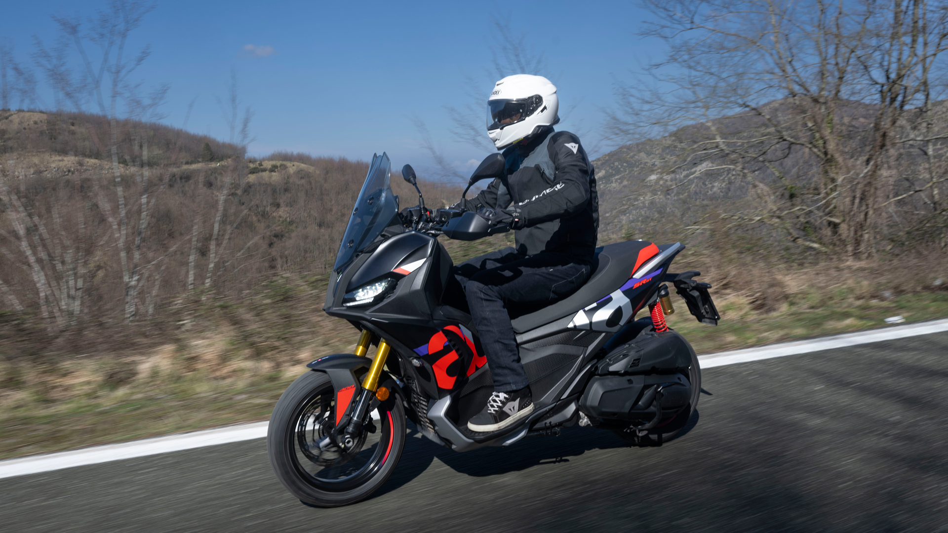 Aprilia SR GT 400 2025 Accion (52)