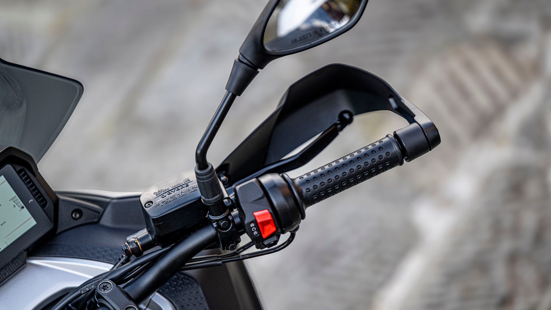 Aprilia SR GT 400 2026 Detalles (39)