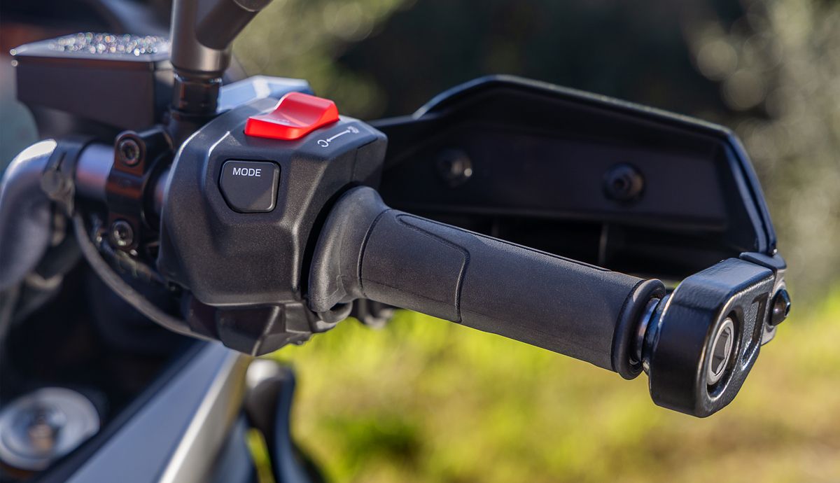 Yamaha Tracert7 GT YAMT detalles (12)