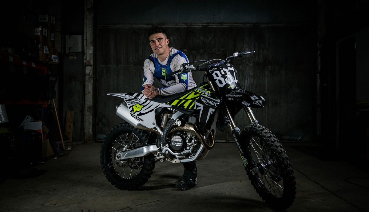 Ndp TRIUMPH GUILLEM NAVAS 00