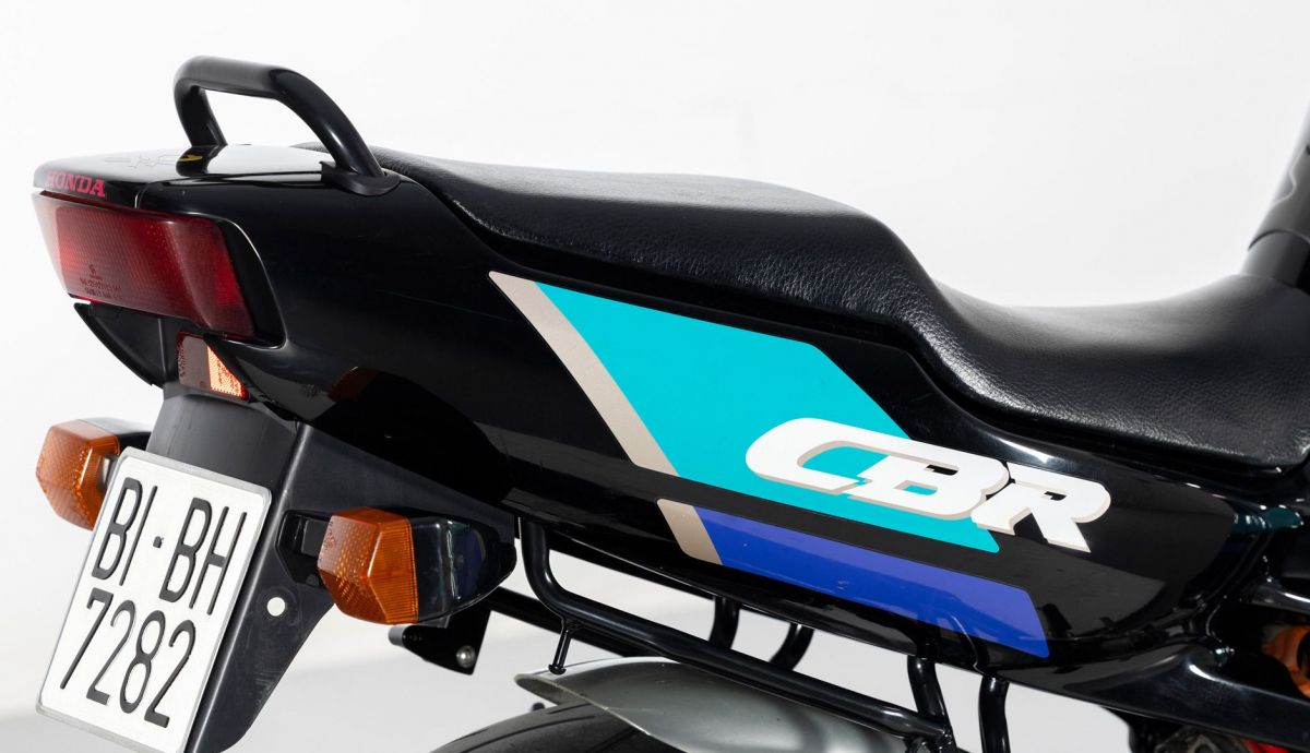 Honda CBR600F 1991 (2)