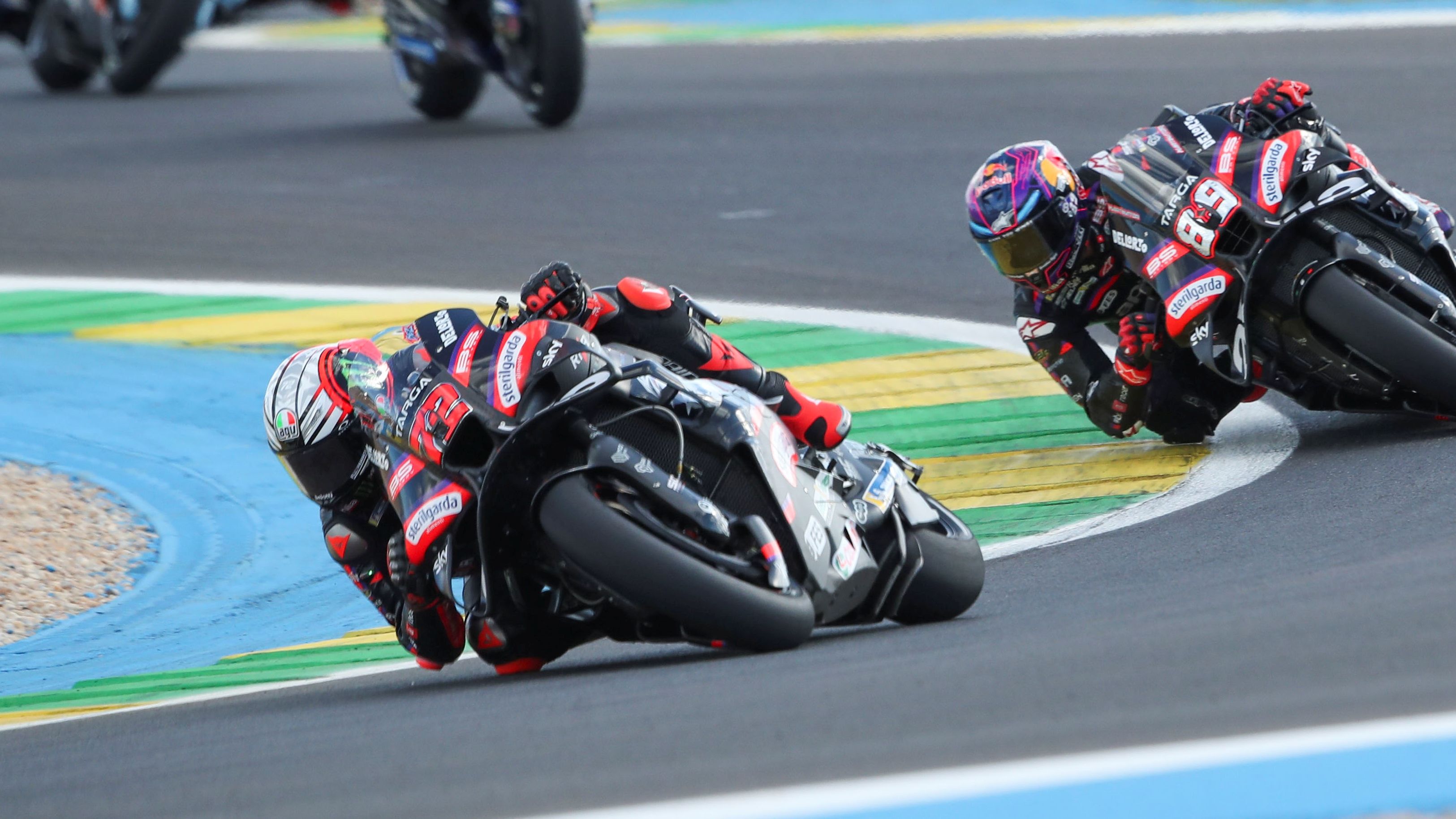 Marco Bezzecchi lidera la clasificación general de MotoGP 2026 ante Jorge Martín tras el GP de Brasil