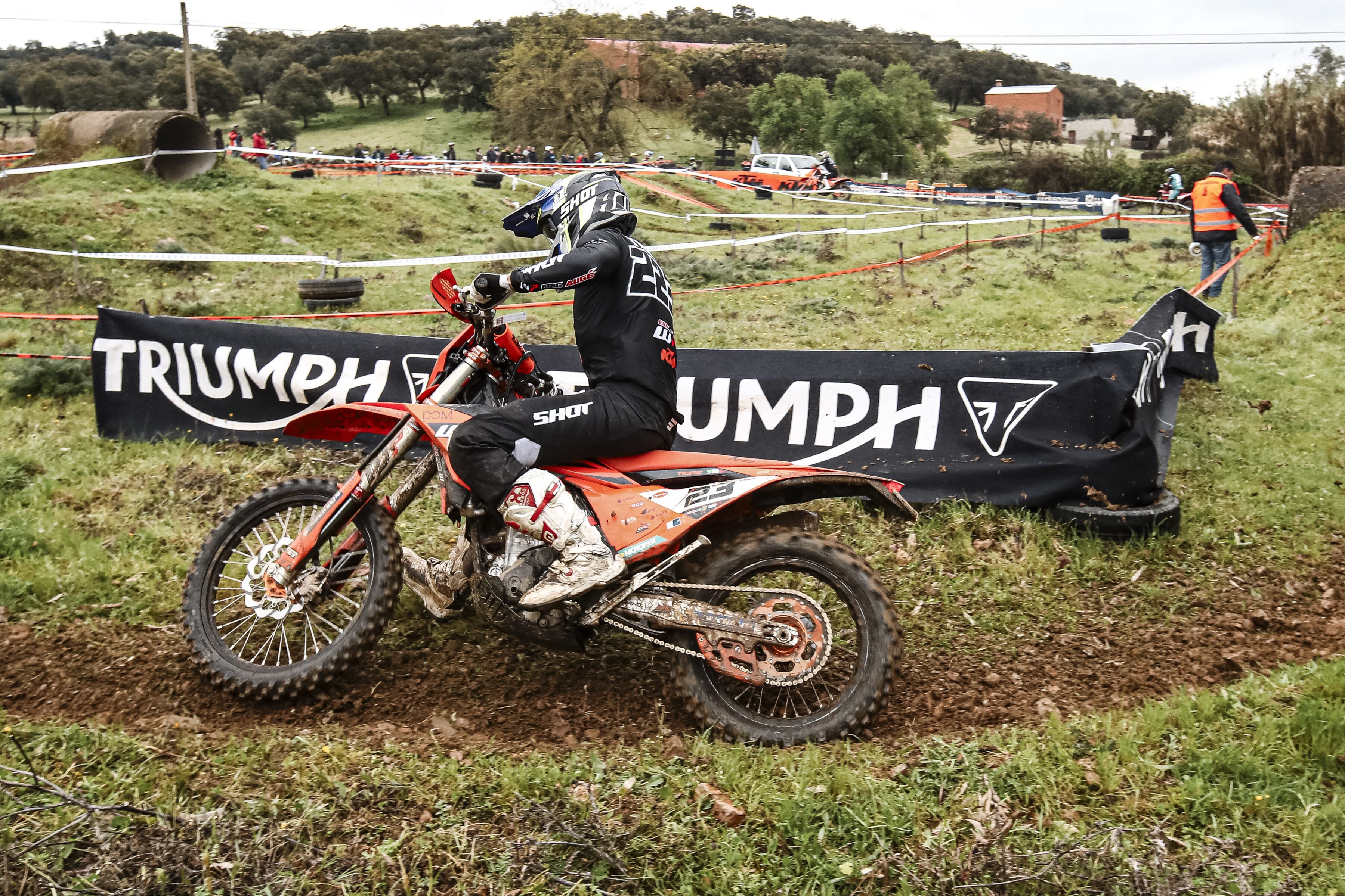 alberto gonzalez 260321 CEE Valdecaballeros 2495