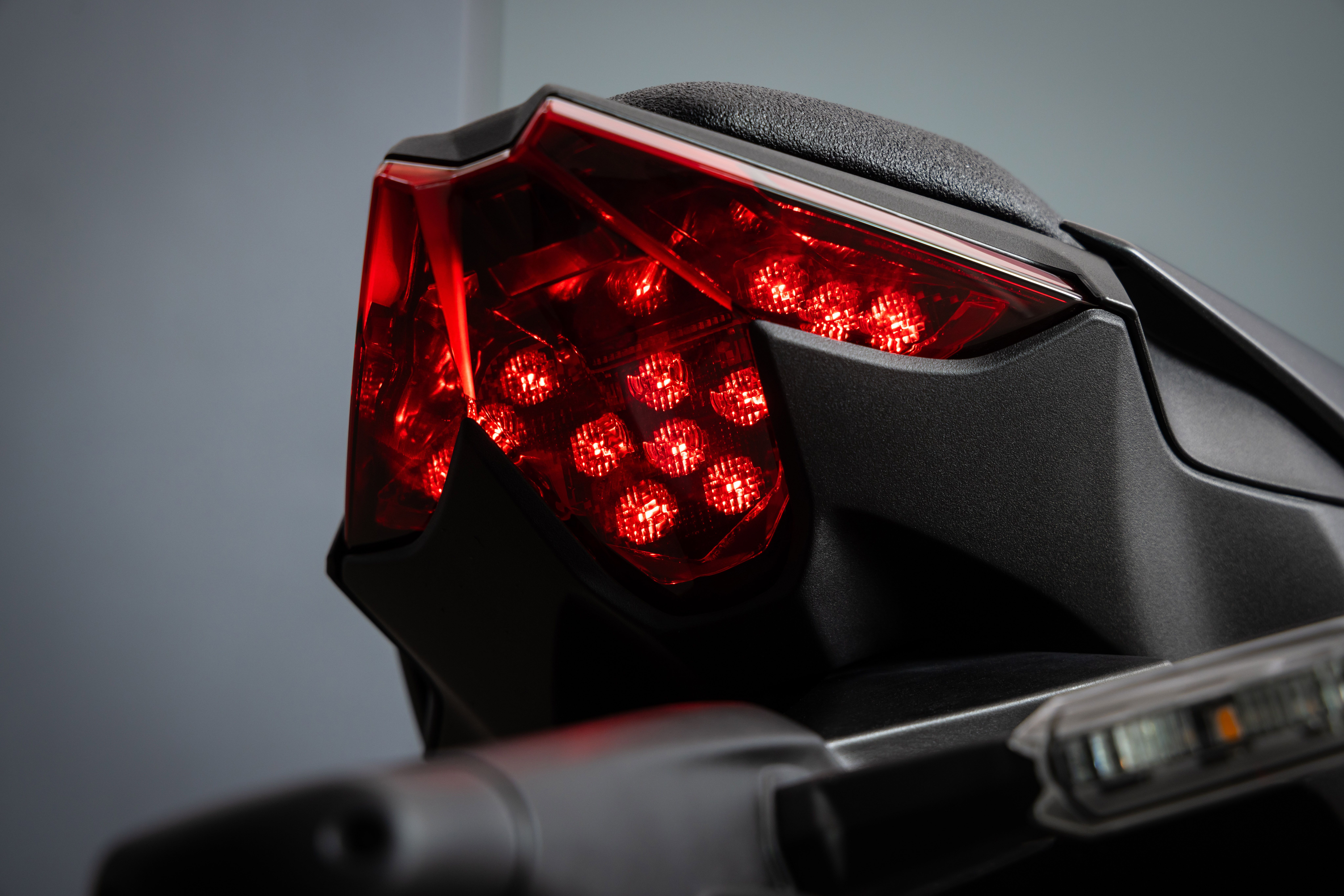 Kawasaki Z650S 2026 detalles (8)