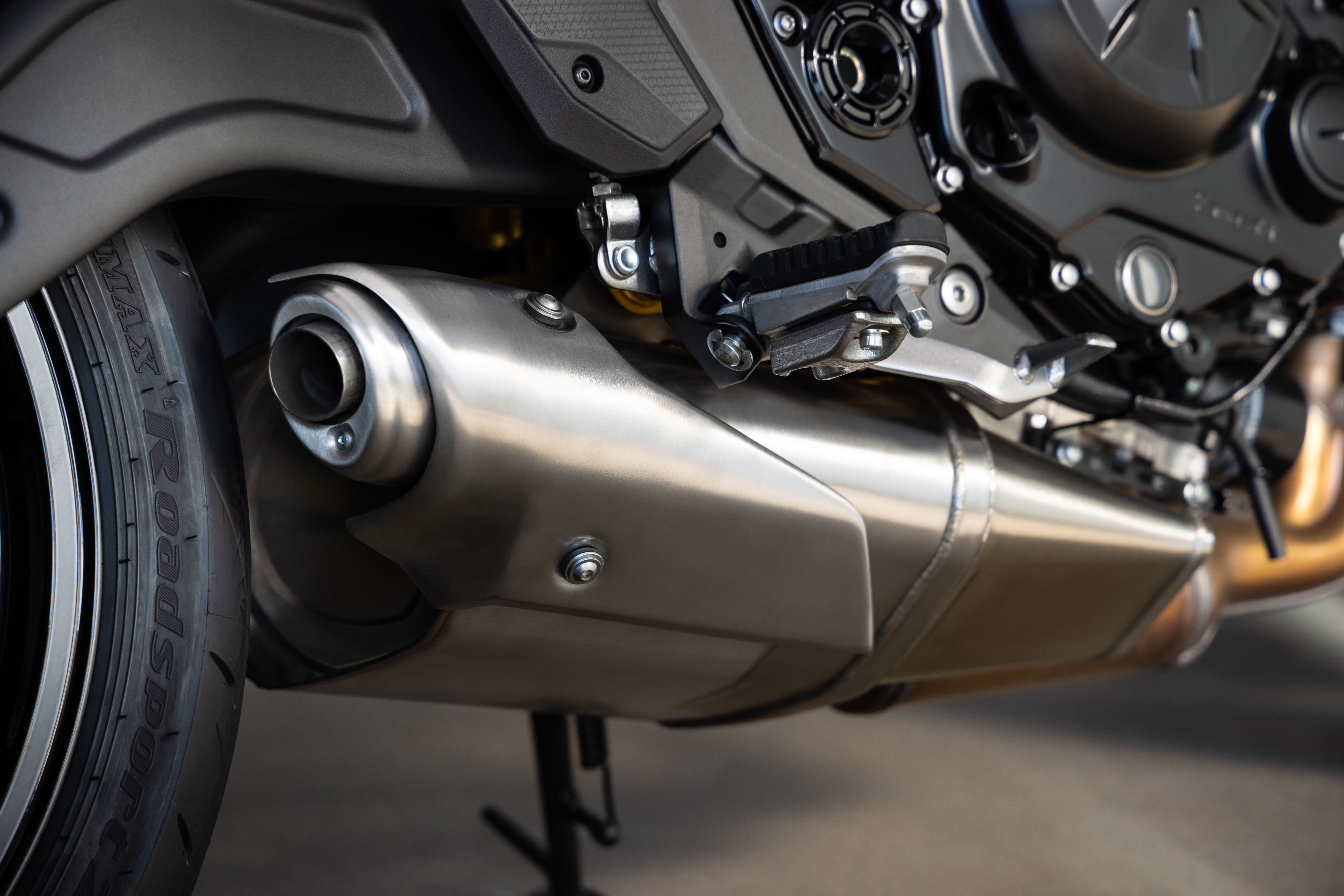 Kawasaki Z650S 2026 detalles (16)