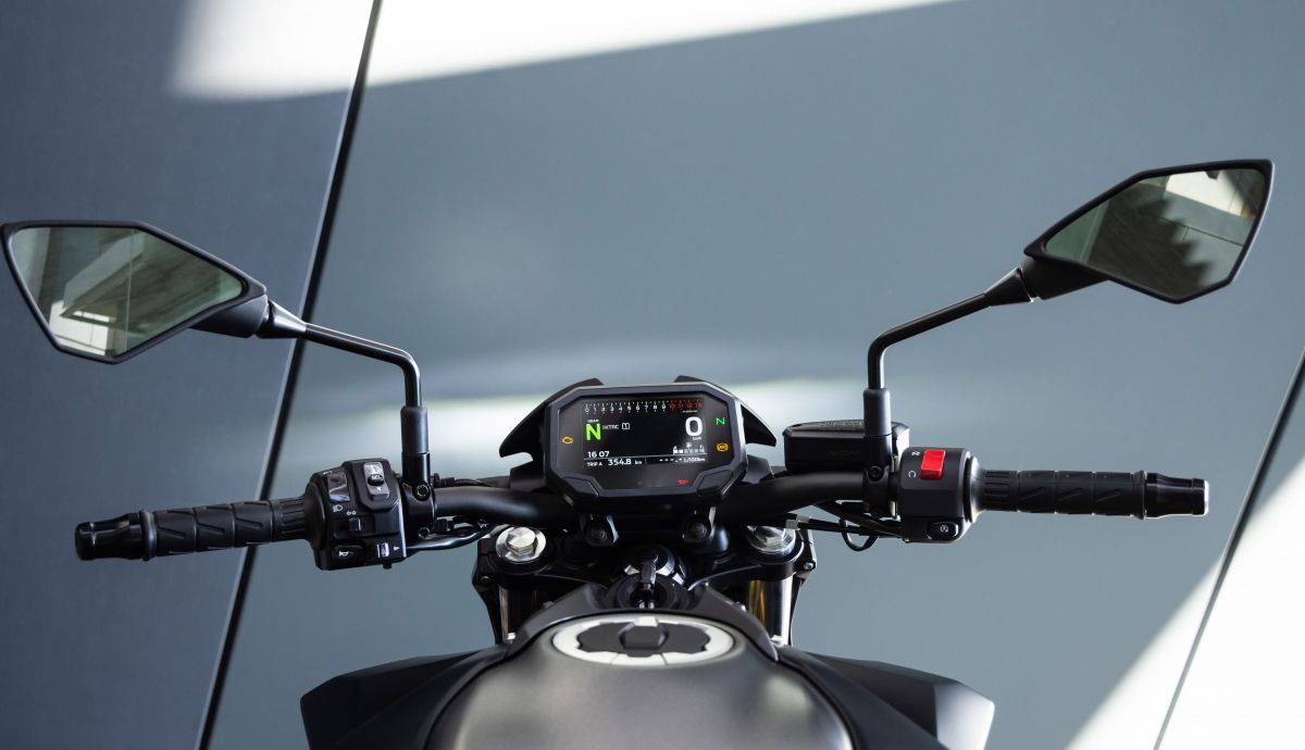Kawasaki Z650S 2026 detalles (18)
