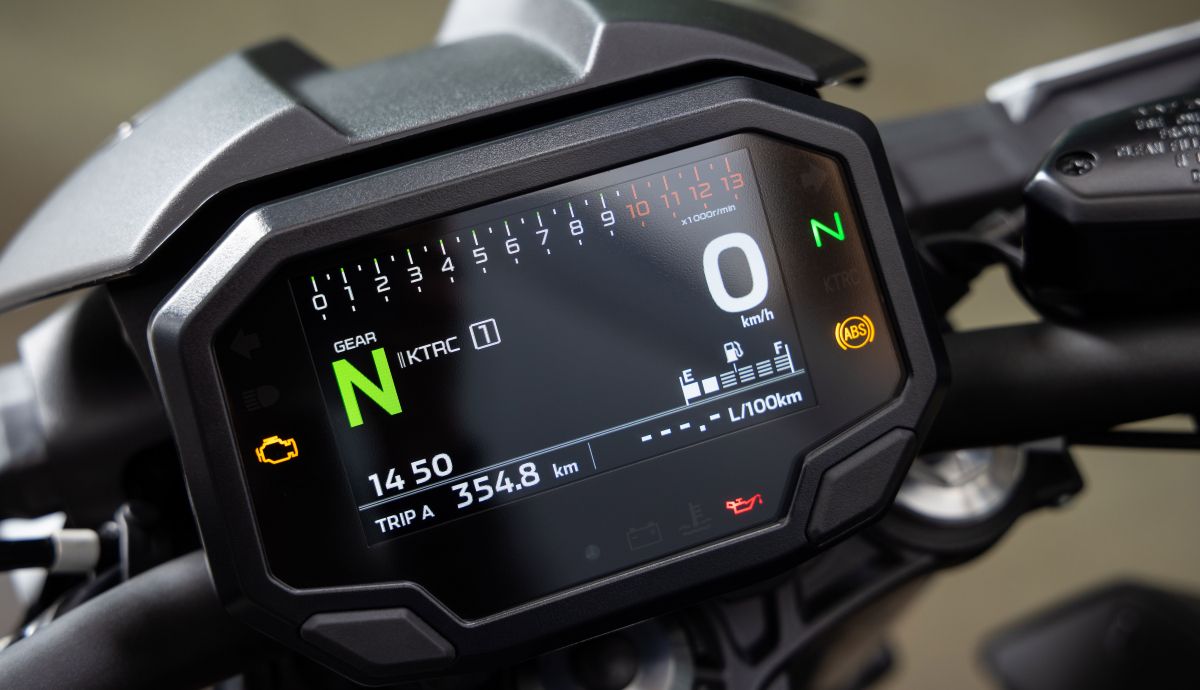 Kawasaki Z650S 2026 detalles (2)