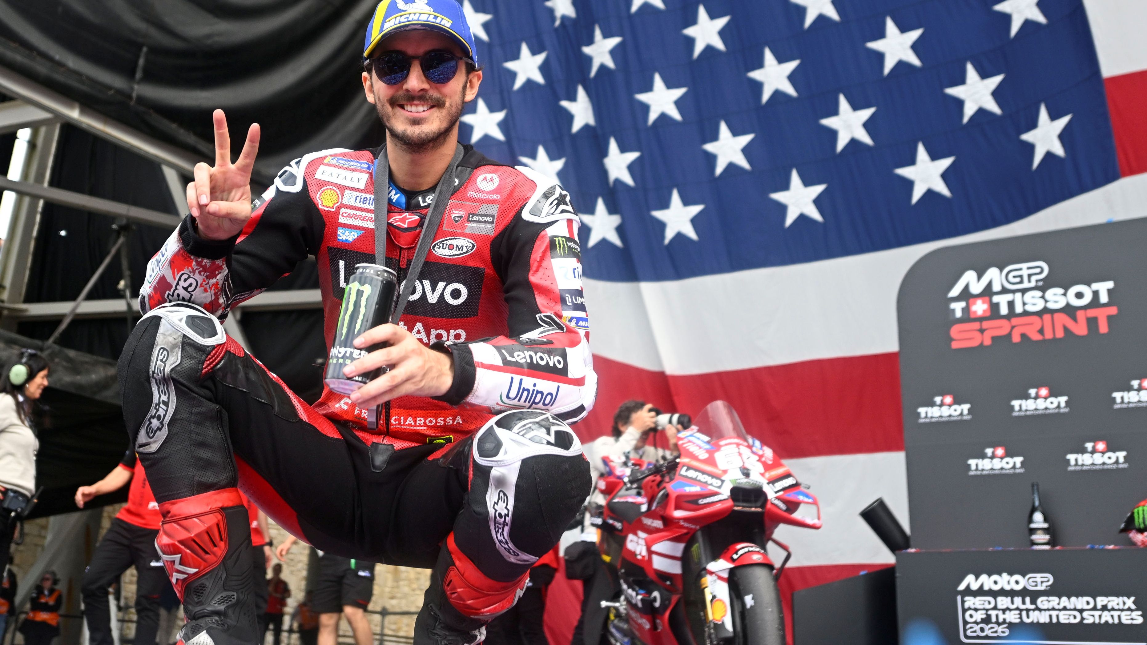 Pecco Bagnaia festeja el podio en el Sprint en el GP de Estados Unidos