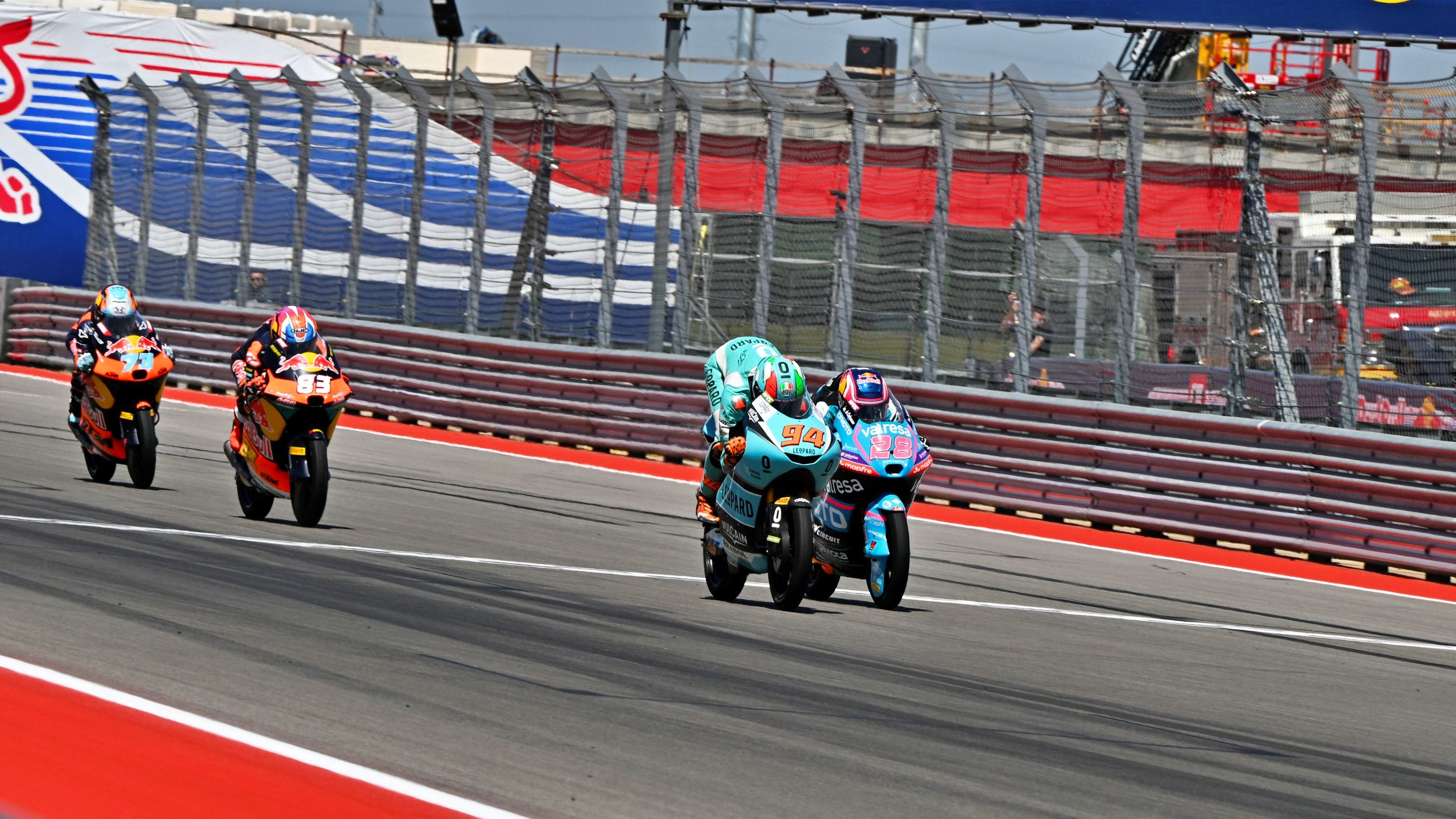 Guido Pini gana ante Máximo Quiles, Álvaro Carpe y Valentín Perrone, Moto3 Estados Unidos 2026