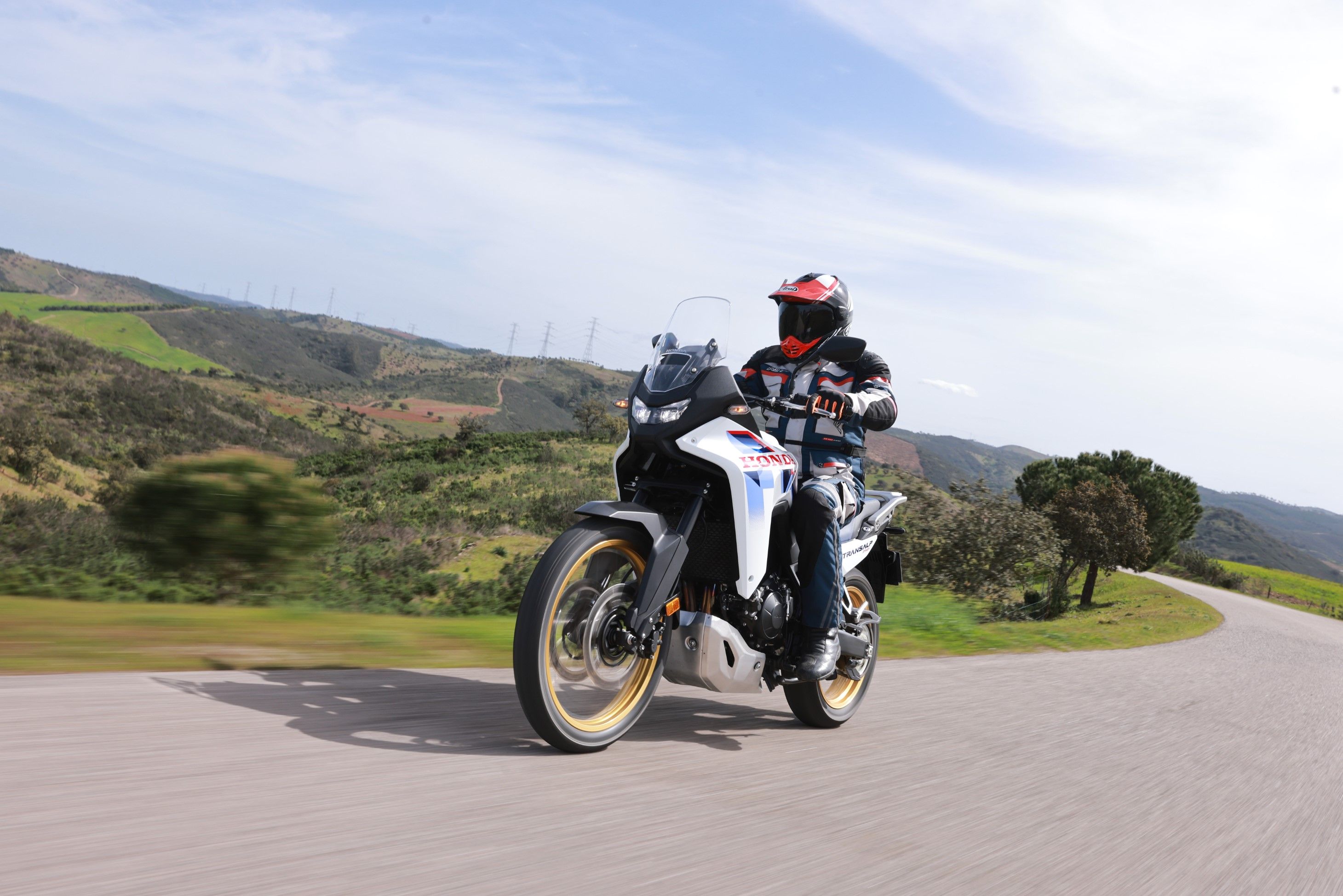 Fotos Honda XL 750  Transalp E-Clutch 2026