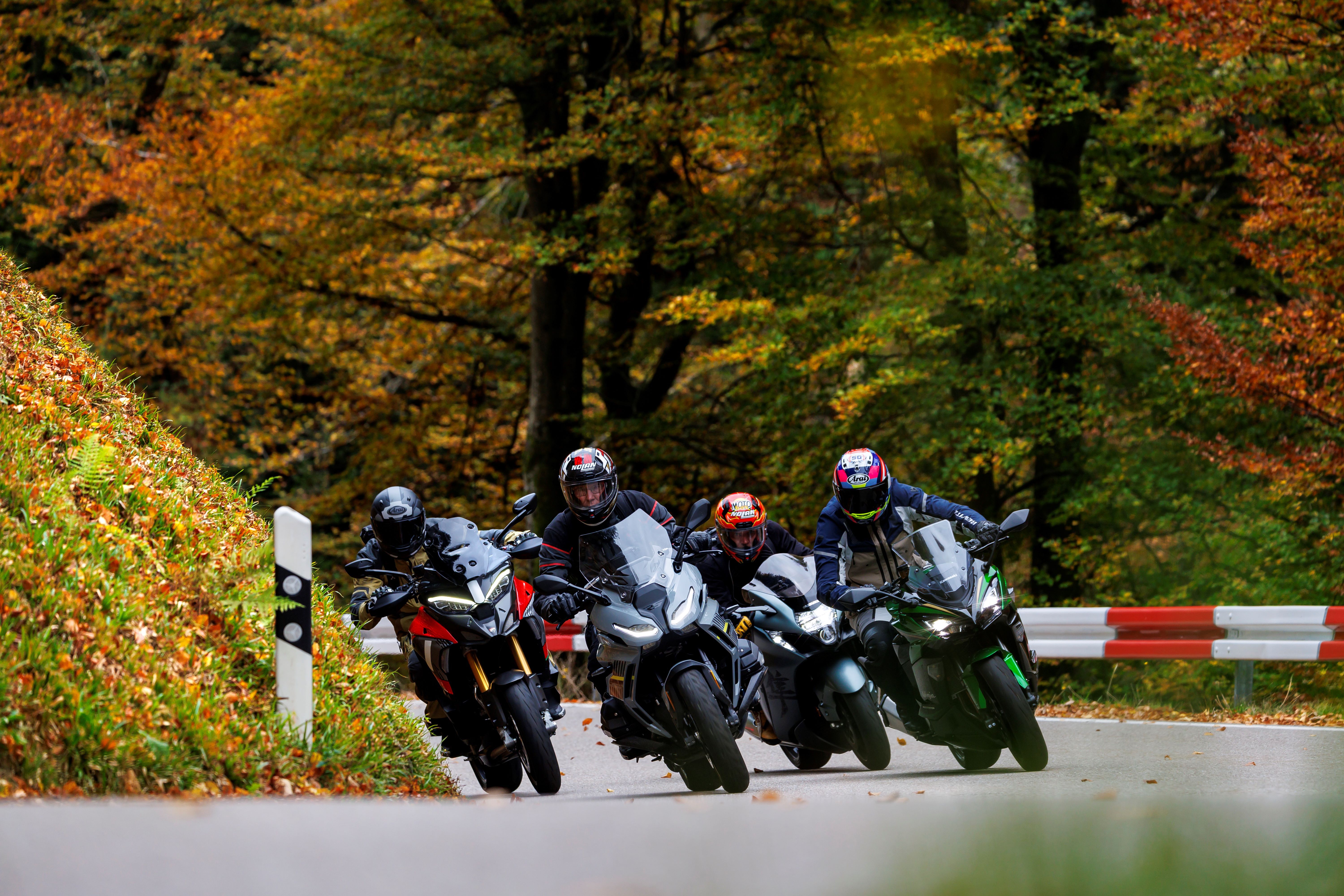 La moto de turismo dispara las matriculaciones.