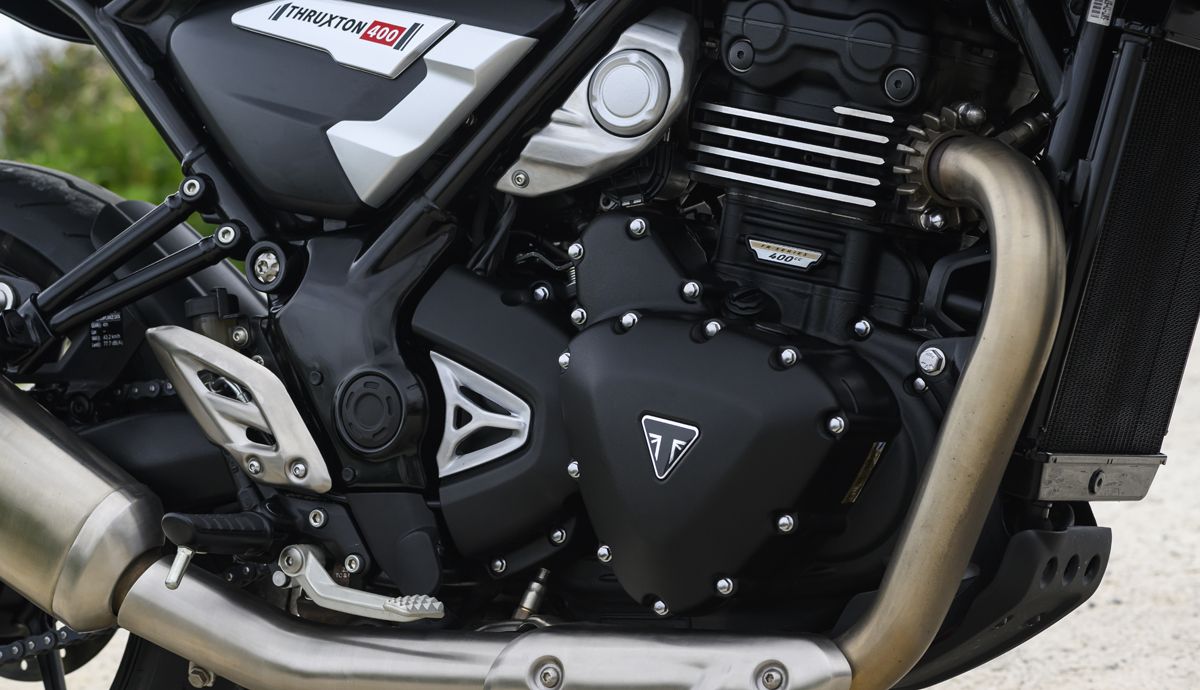 Triumph Thruxton 400 2026 detalles (14)