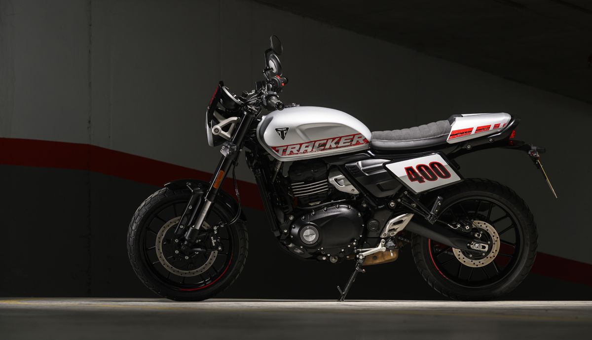Triumph Tracker 400 2026 estatica (3)