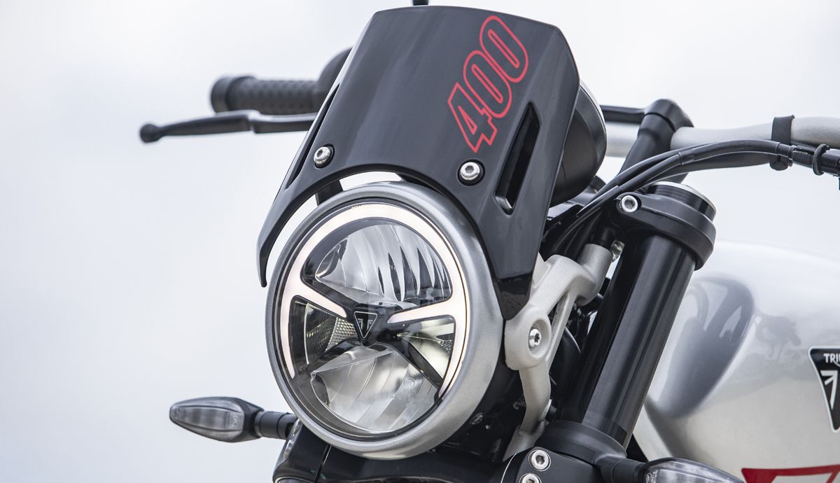 Triumph Tracker 400 2026 detalles (7)